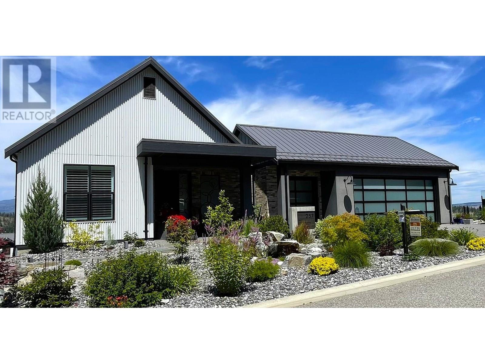  257 Ashcroft Court, Vernon