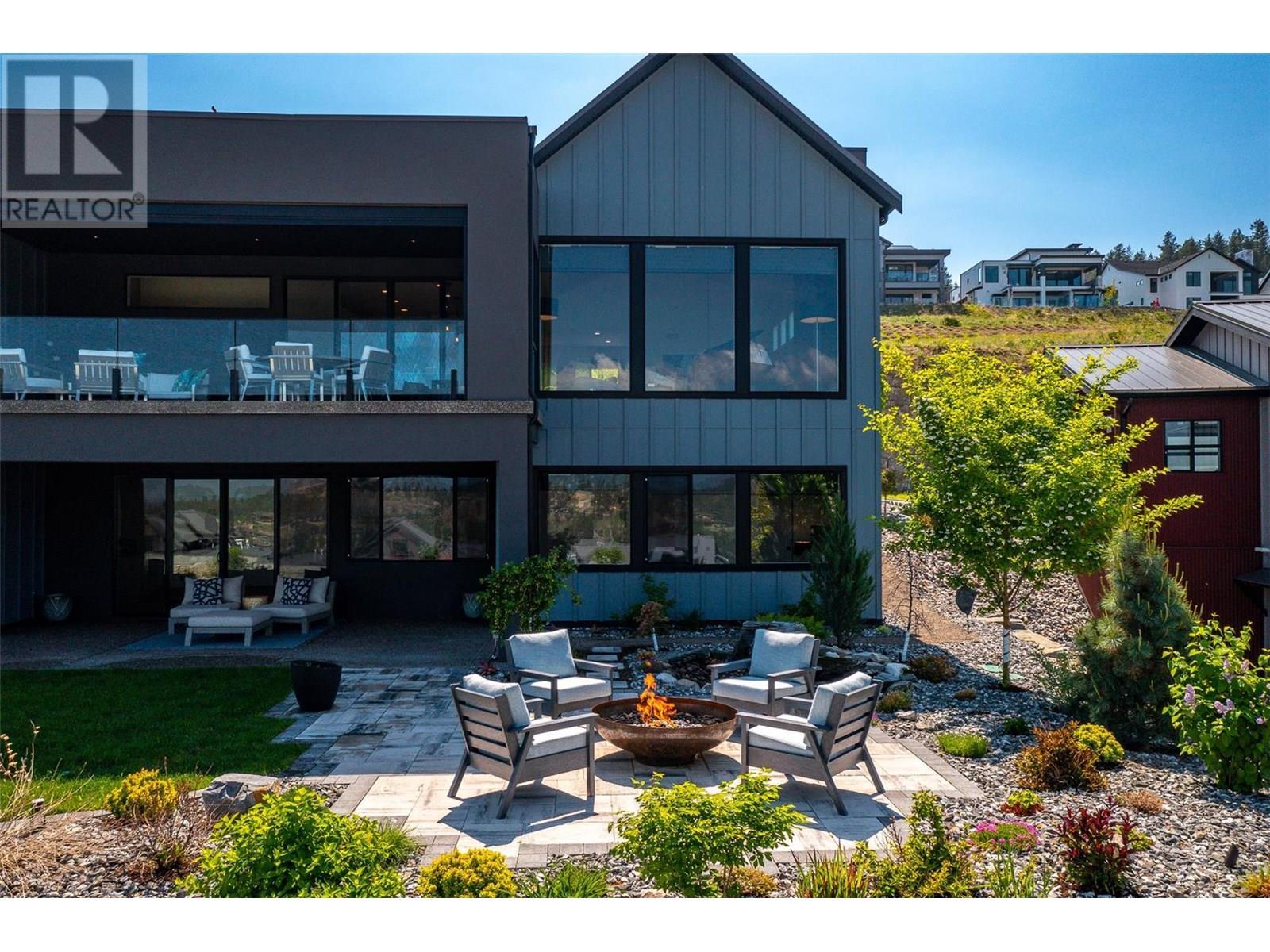  257 Ashcroft Court, Vernon