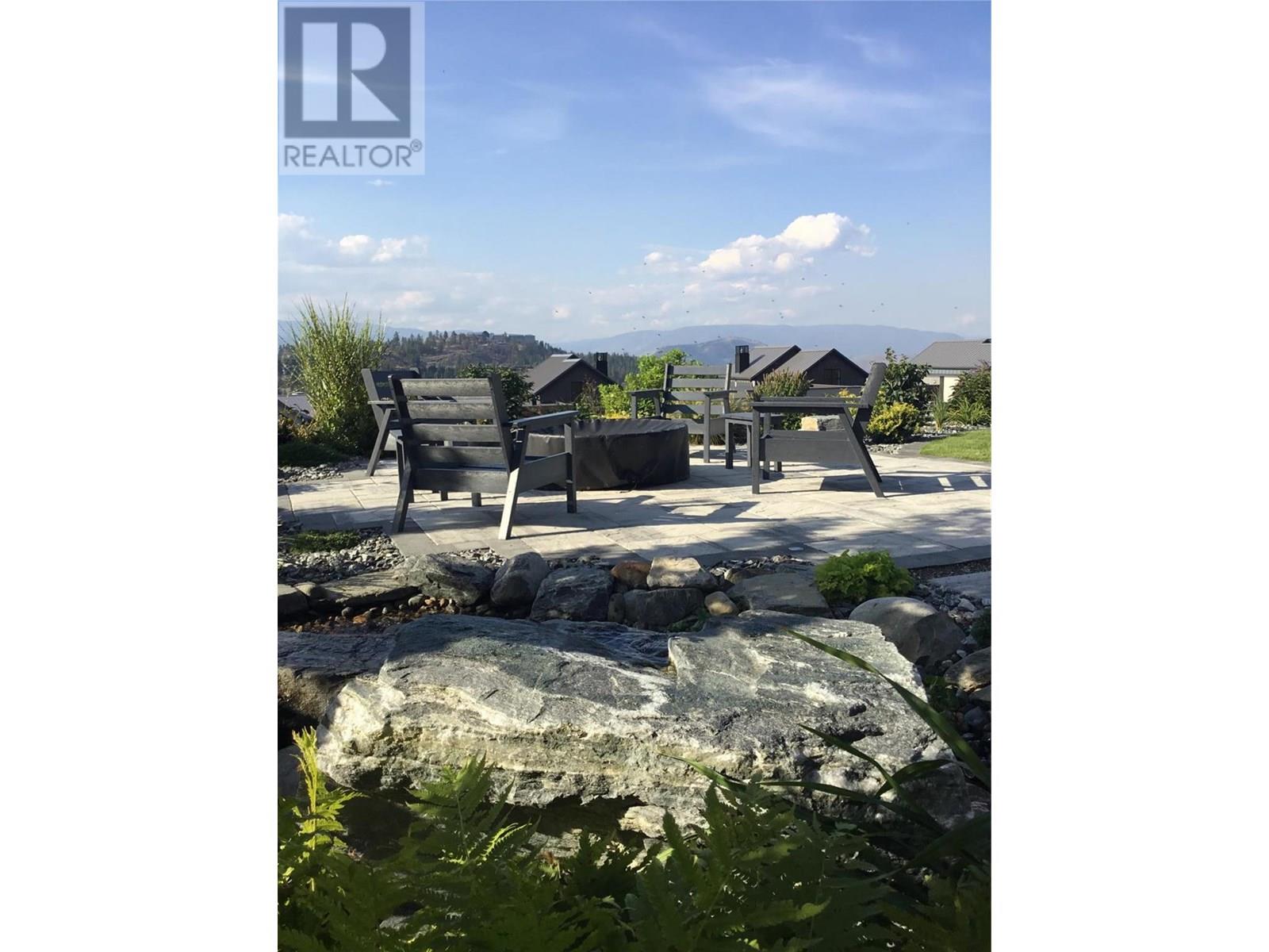  257 Ashcroft Court, Vernon