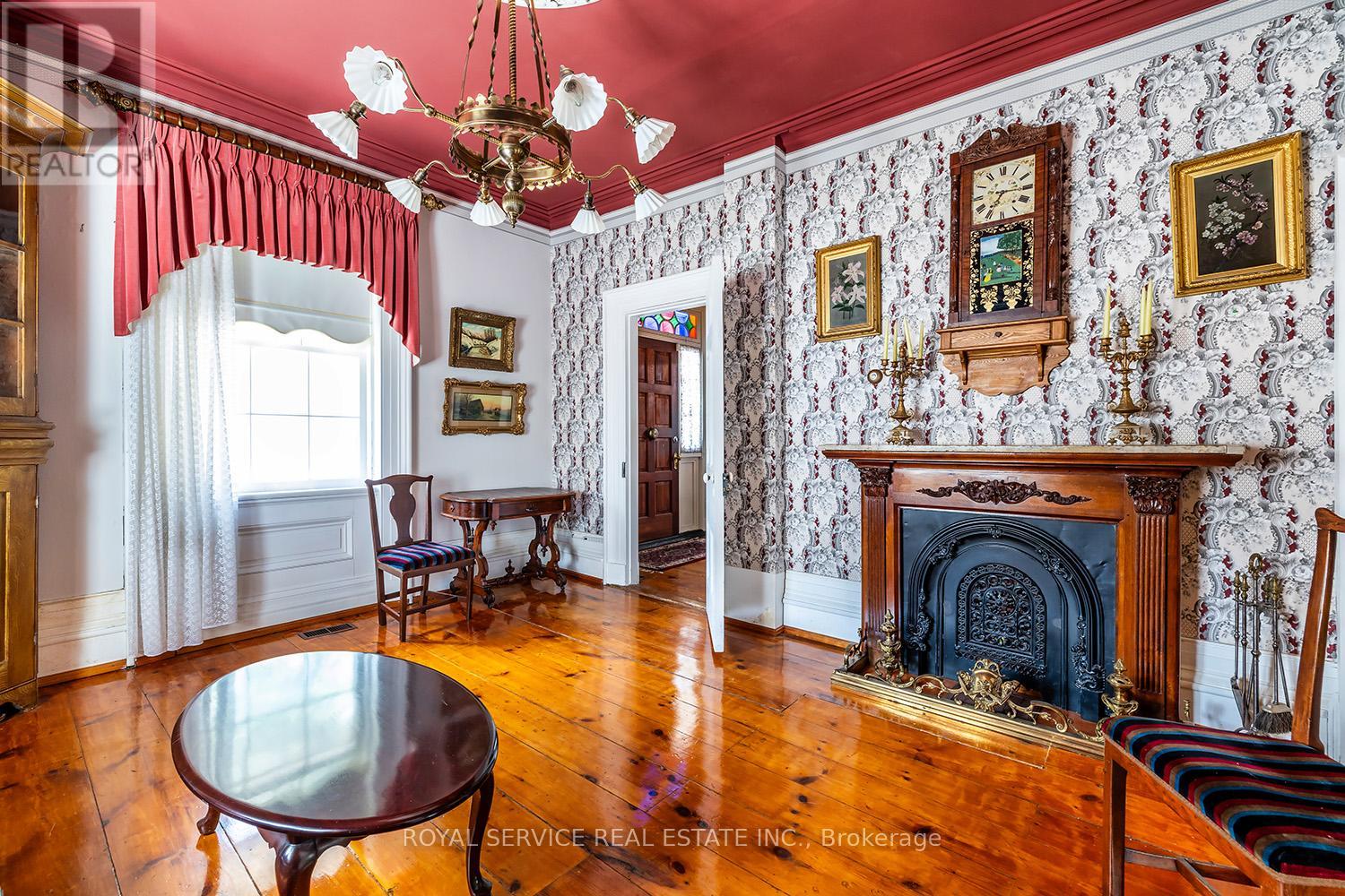 Photo 17 of 129 North Street, Clarington ON