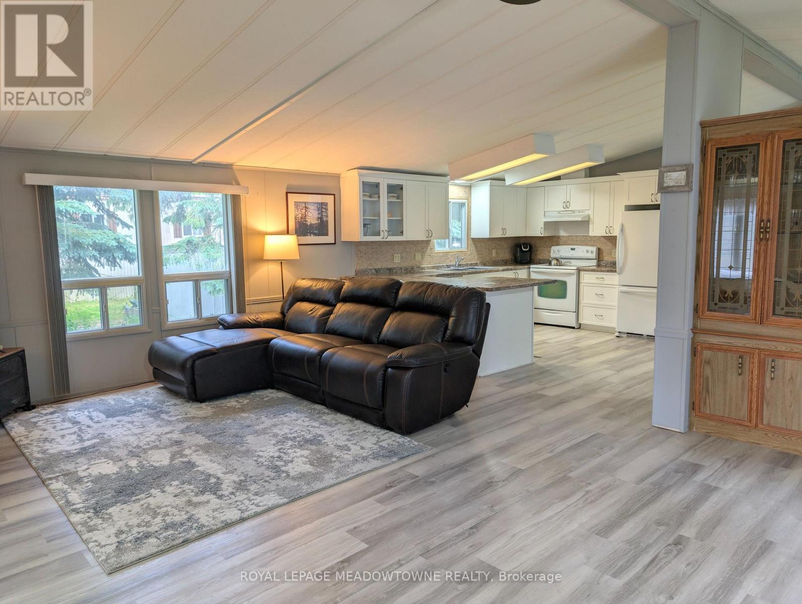 Photo 11 of 8 Grand Vista Drive, Wellington North ON