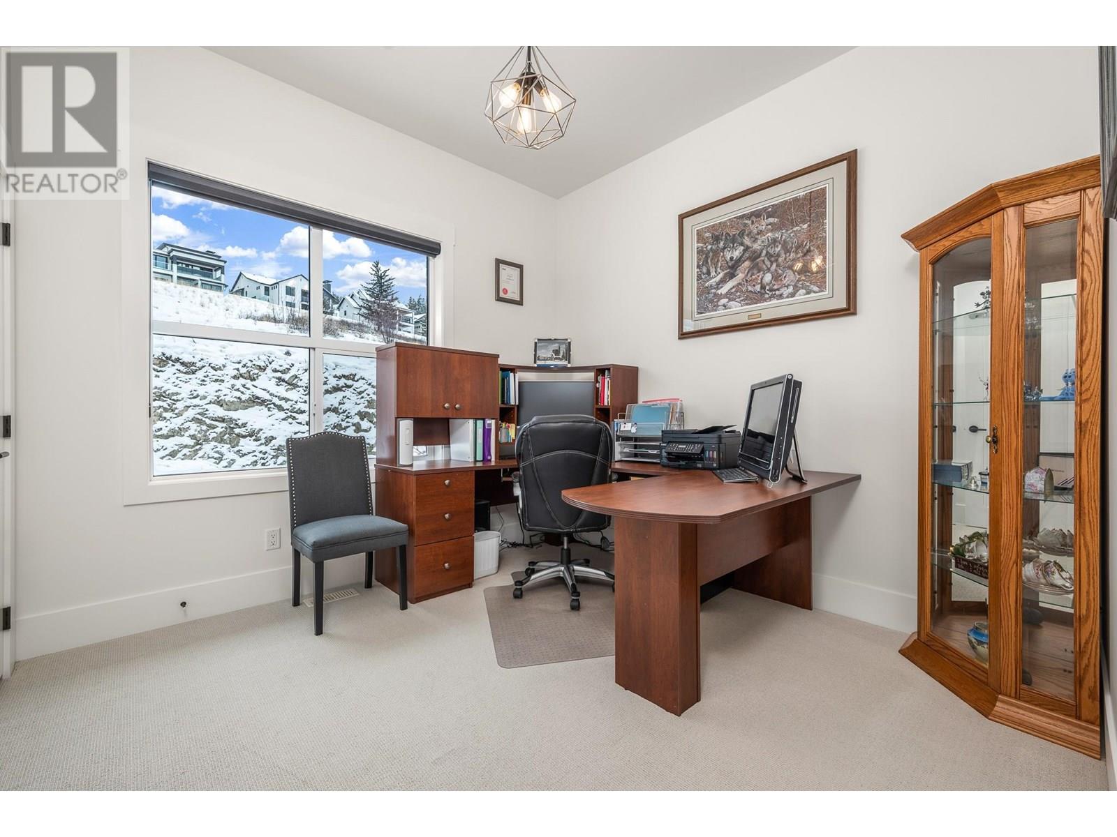  253 Ashcroft Court, Vernon