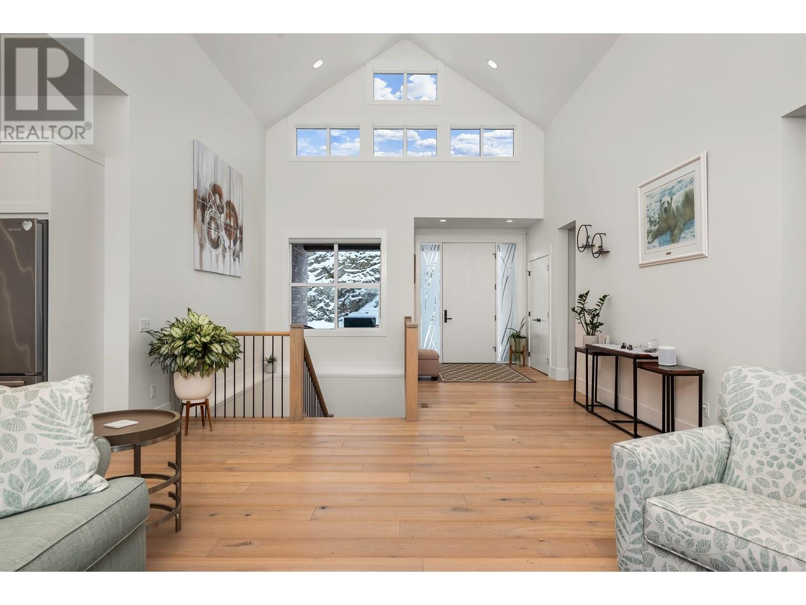  253 Ashcroft Court, Vernon