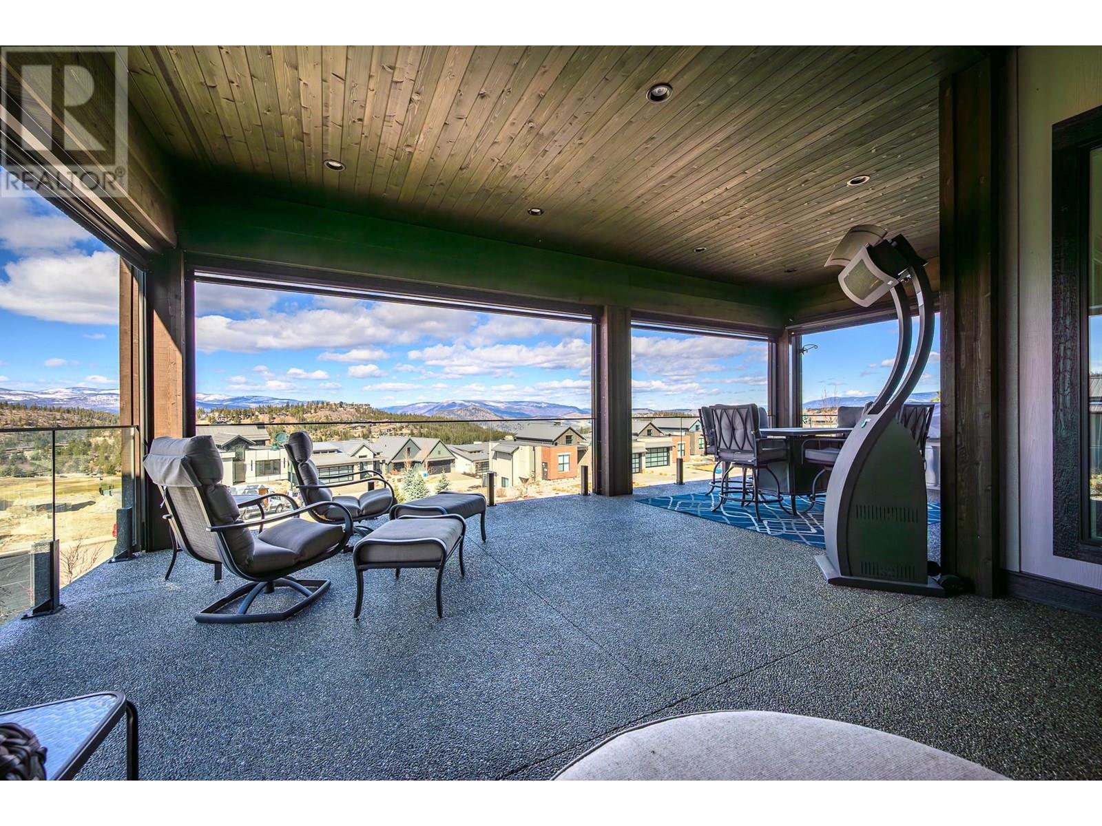  253 Ashcroft Court, Vernon