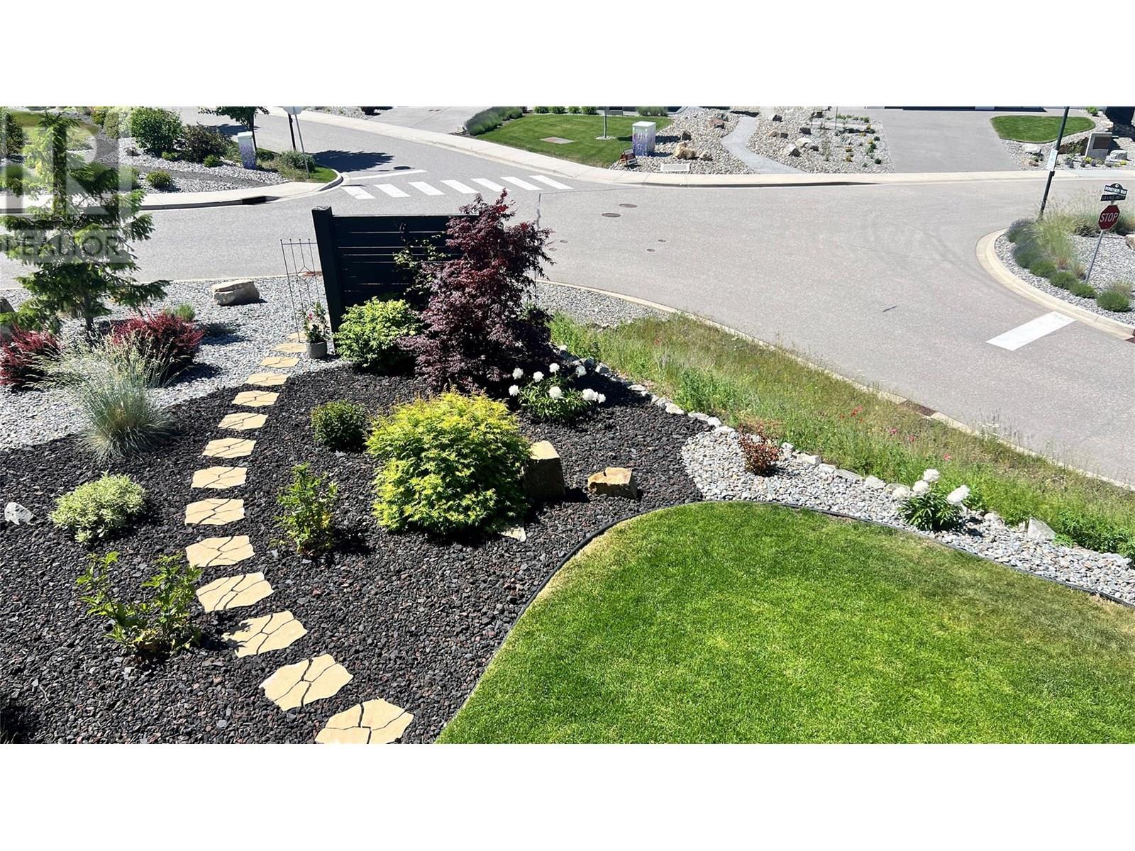  253 Ashcroft Court, Vernon
