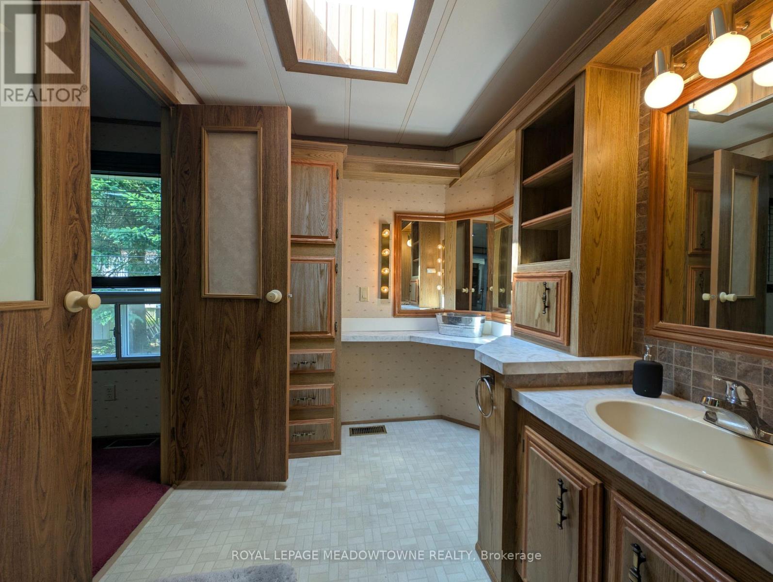 Photo 4 of 8 Grand Vista Drive, Wellington North ON