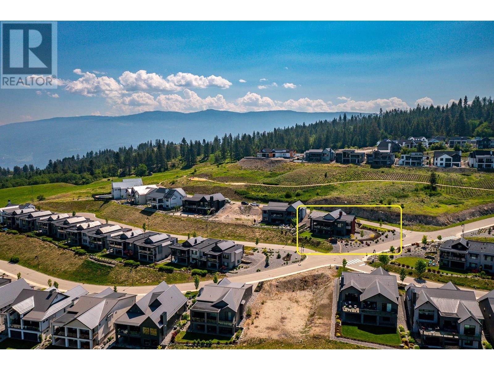  253 Ashcroft Court, Vernon