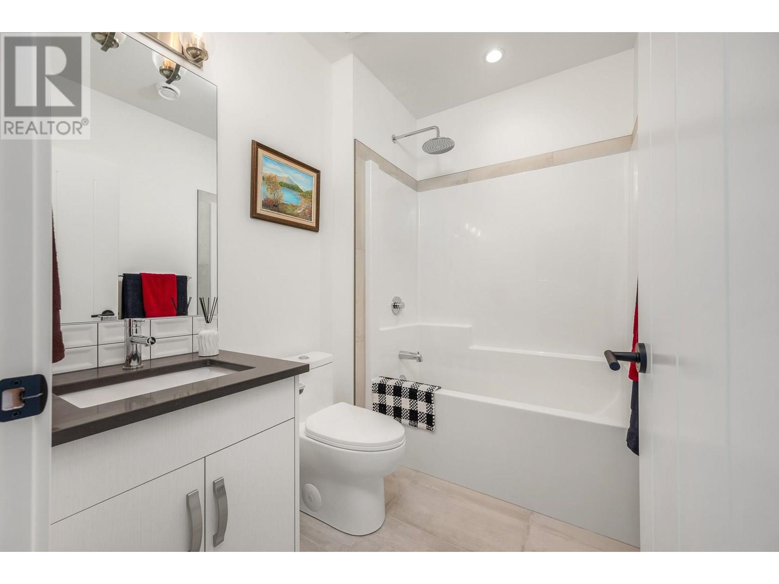  253 Ashcroft Court, Vernon