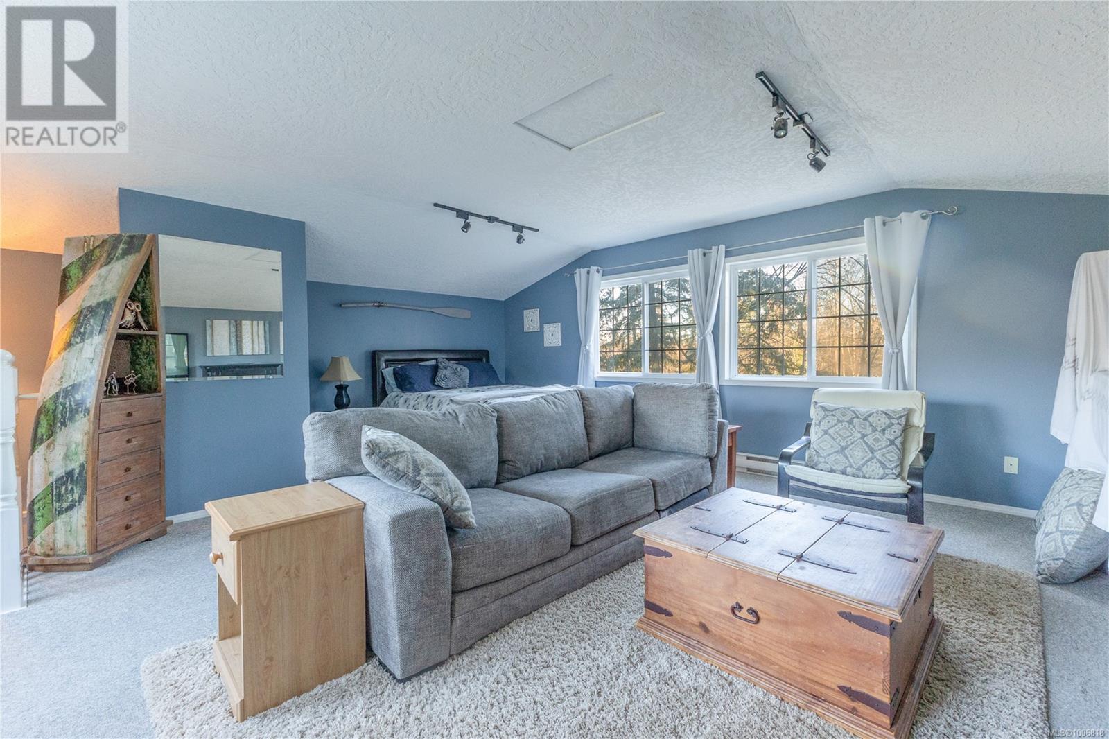 777 Salsbury Rd, Courtenay