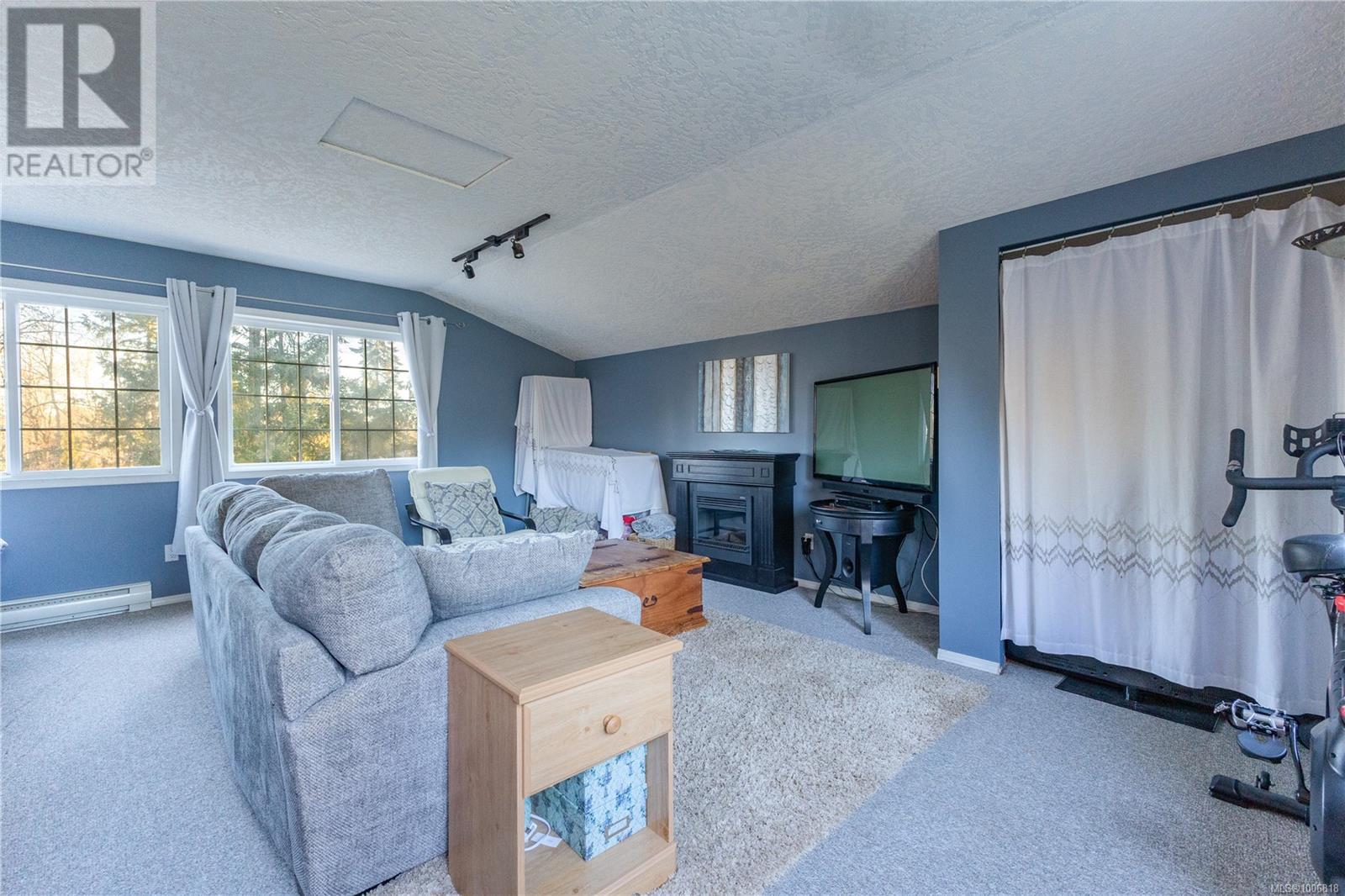 777 Salsbury Rd, Courtenay