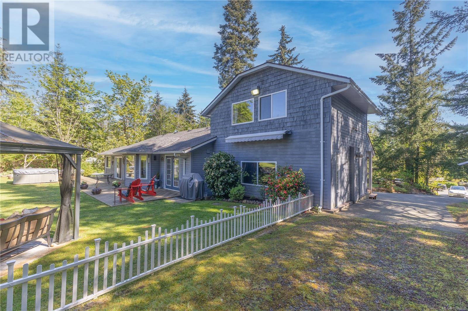 777 Salsbury Rd, Courtenay