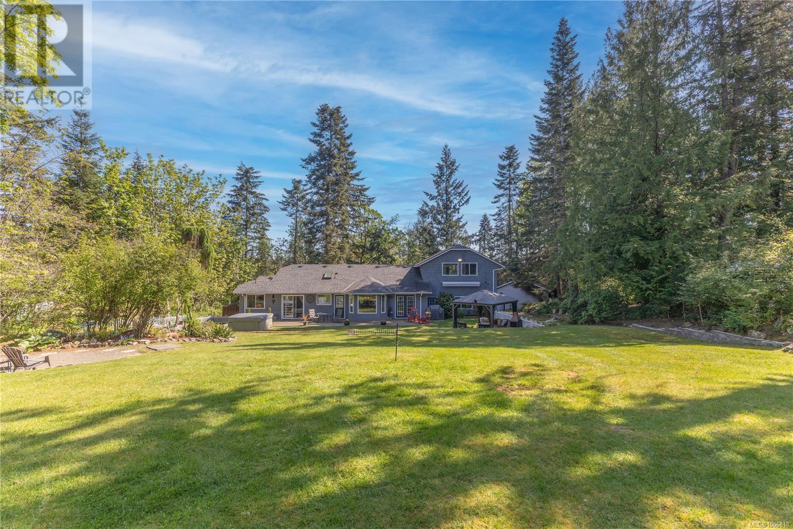 777 Salsbury Rd, Courtenay