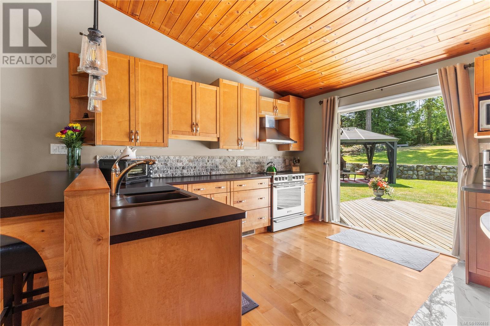 777 Salsbury Rd, Courtenay