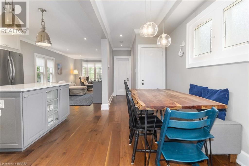 Photo 43 of 19 Lincoln Avenue, Brantford ON