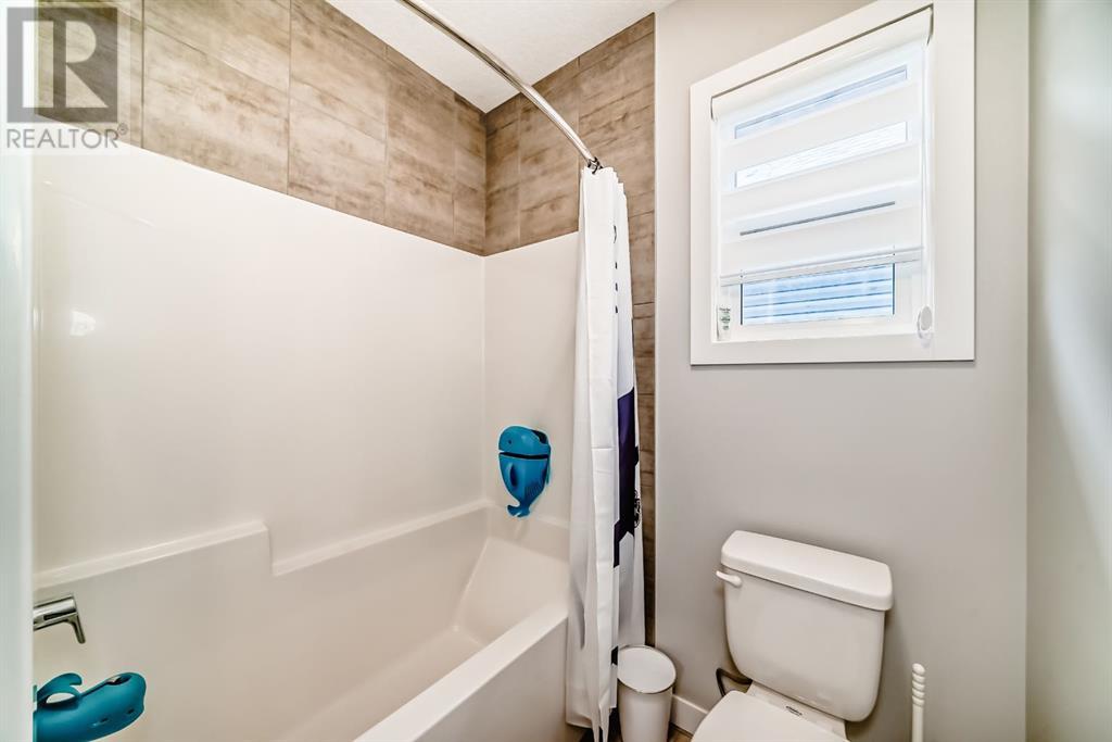 Single Family House for Sale in  Carringsby Landing NW Carrington Calgary 