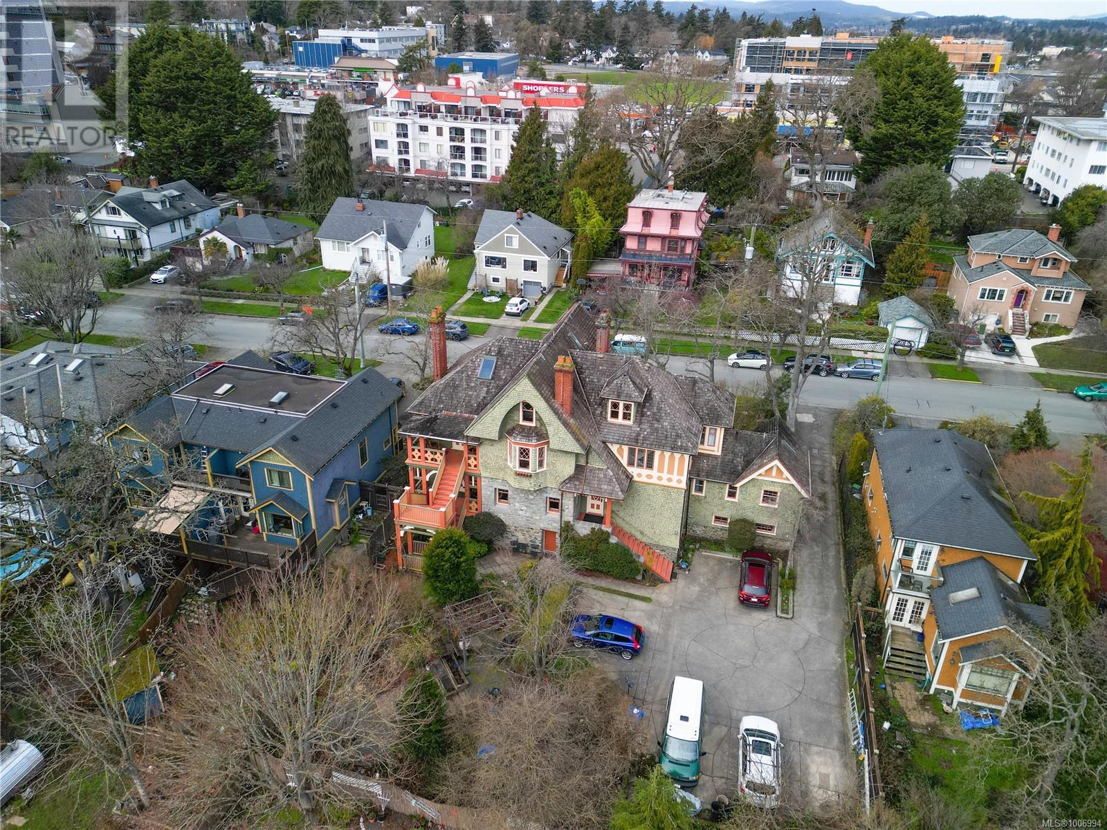 6 851 Wollaston St, Esquimalt