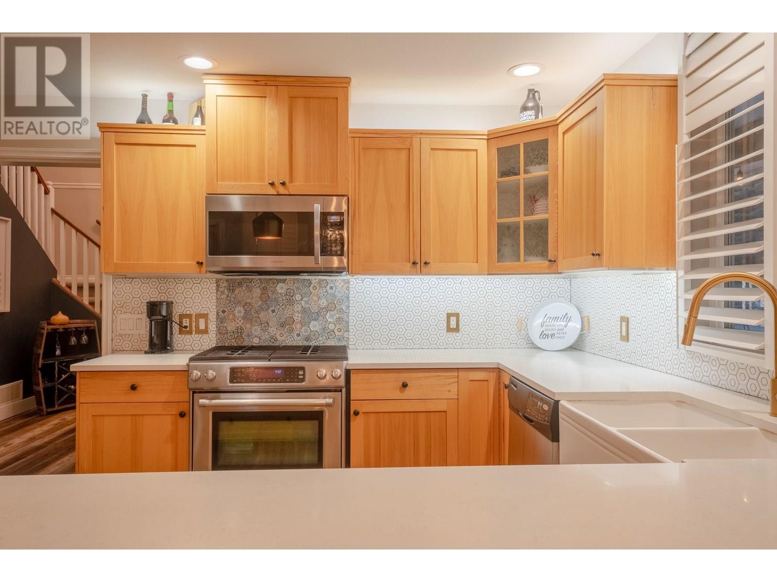 5700 Ranch Road, Vernon