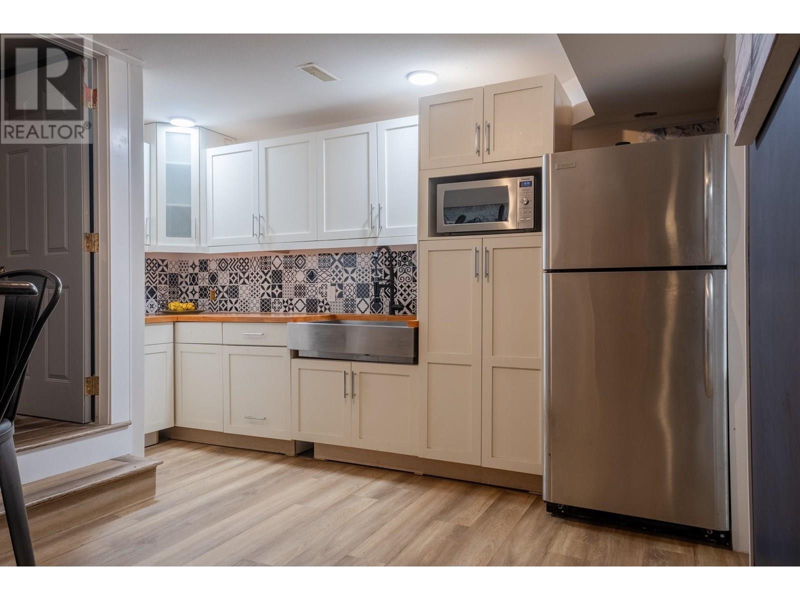 5700 Ranch Road, Vernon