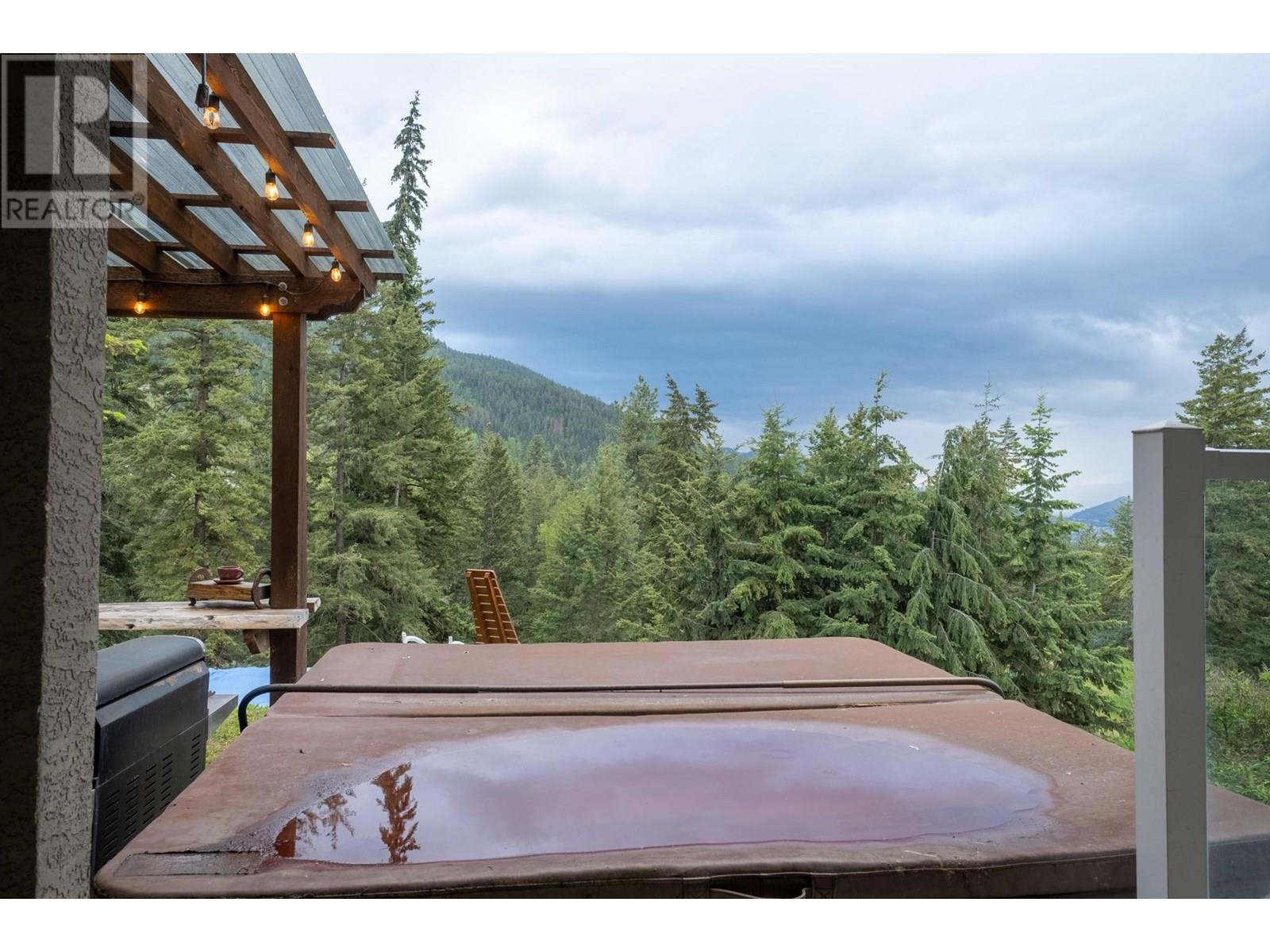 5700 Ranch Road, Vernon