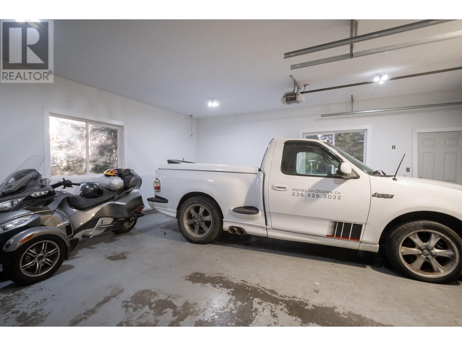 5700 Ranch Road, Vernon