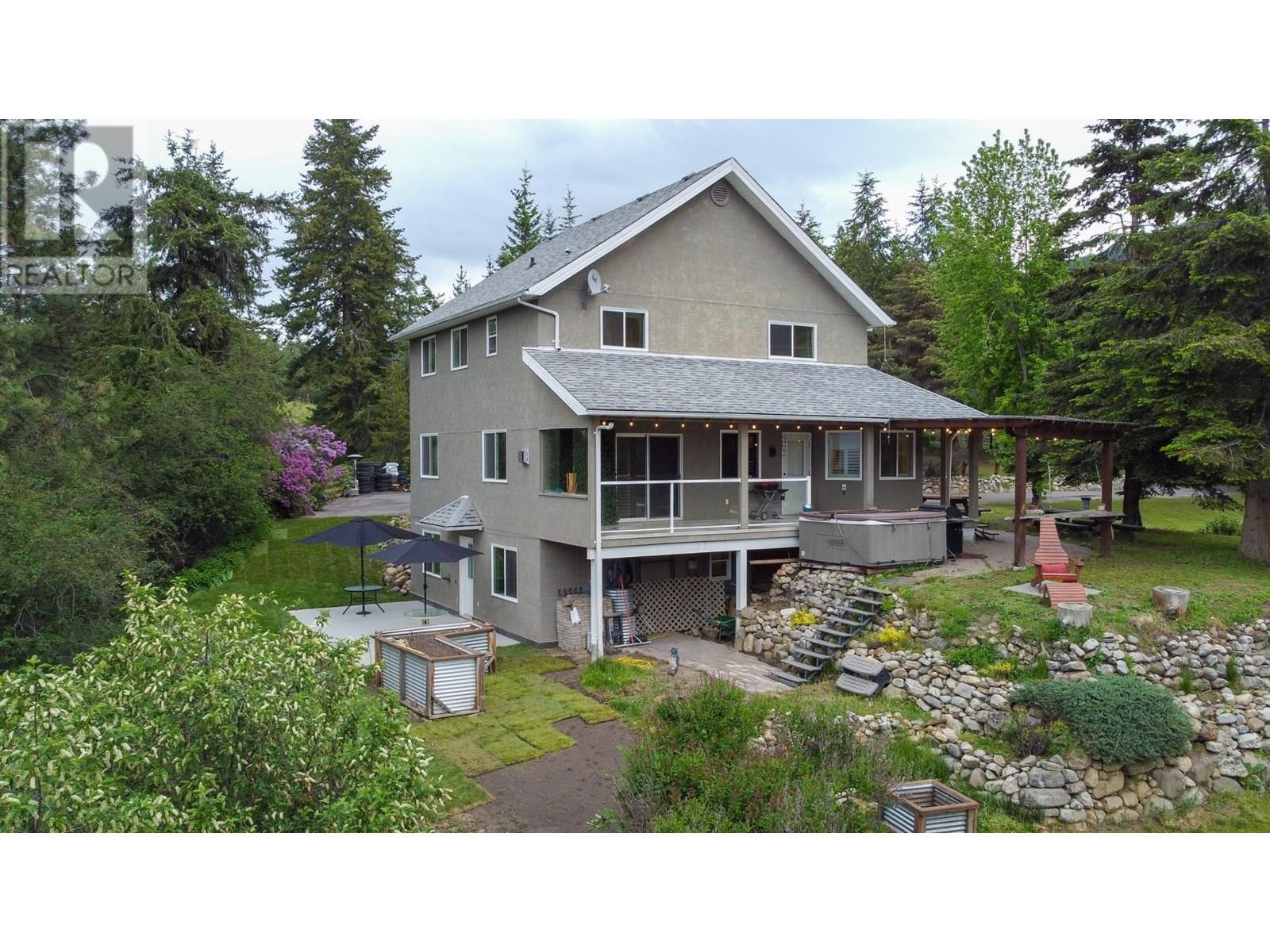 5700 Ranch Road, Vernon
