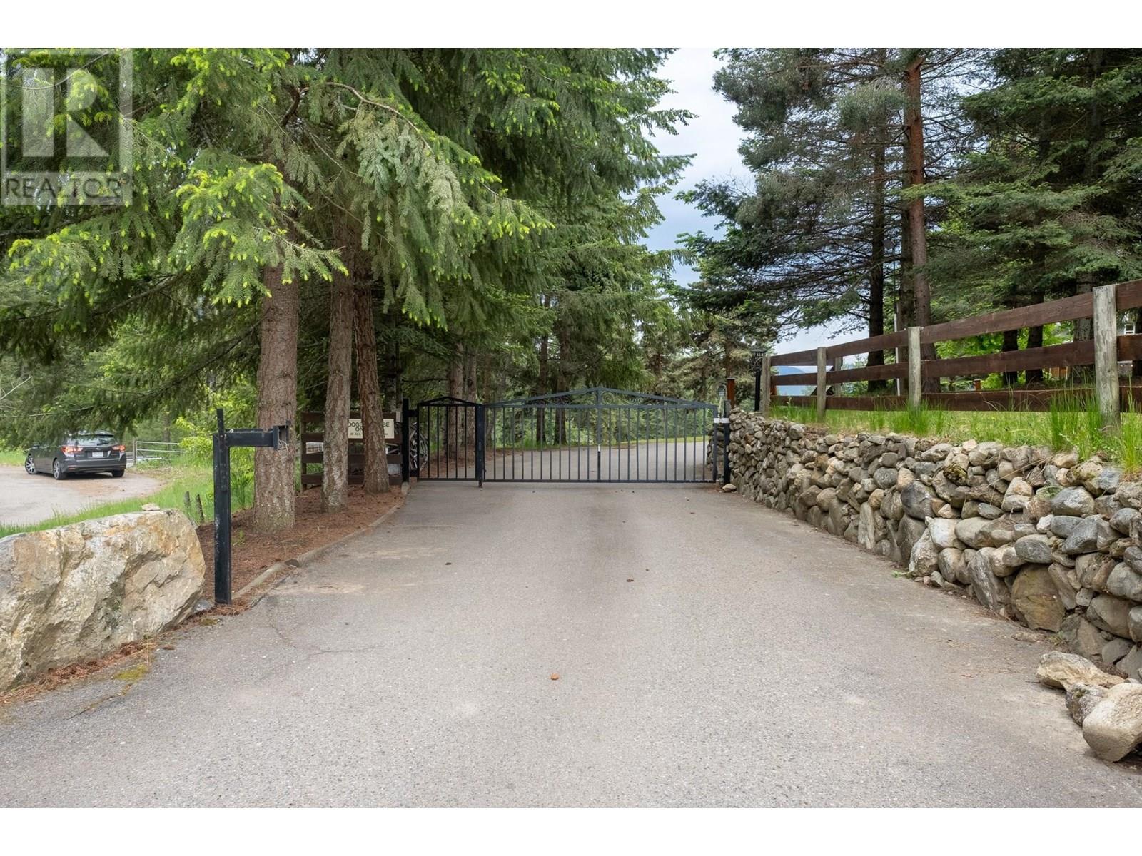 5700 Ranch Road, Vernon