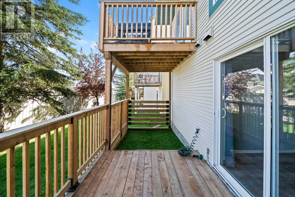 Single Family House for Sale in  Bridlewood Lane SW Bridlewood Calgary 