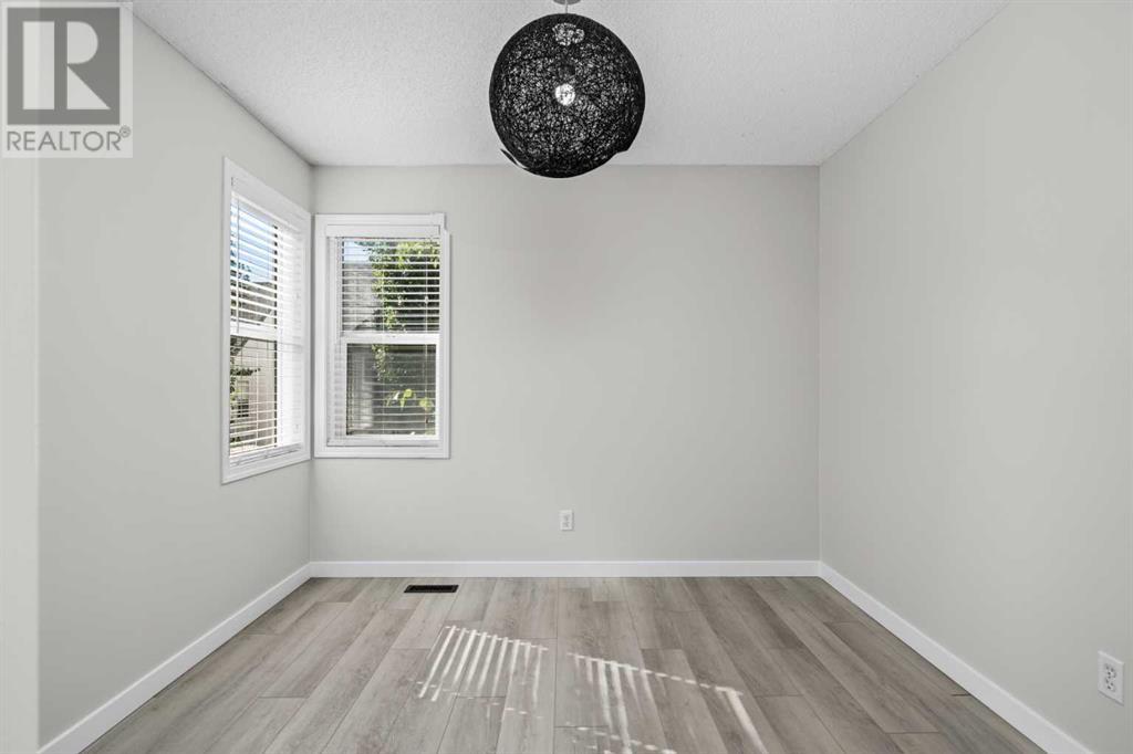 Single Family House for Sale in  Bridlewood Lane SW Bridlewood Calgary 