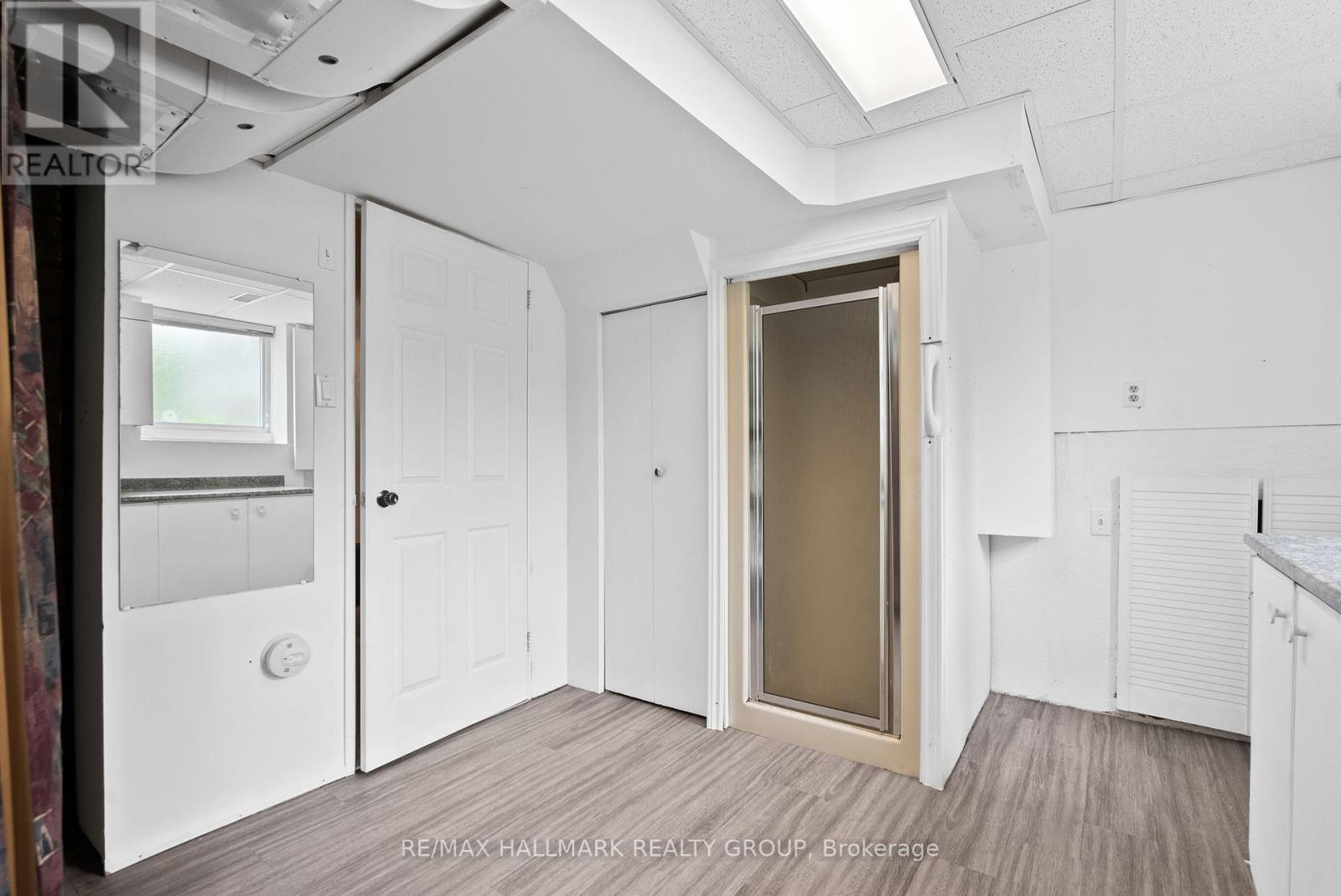Photo 18 of 2143 Hubbard Crescent, Ottawa ON