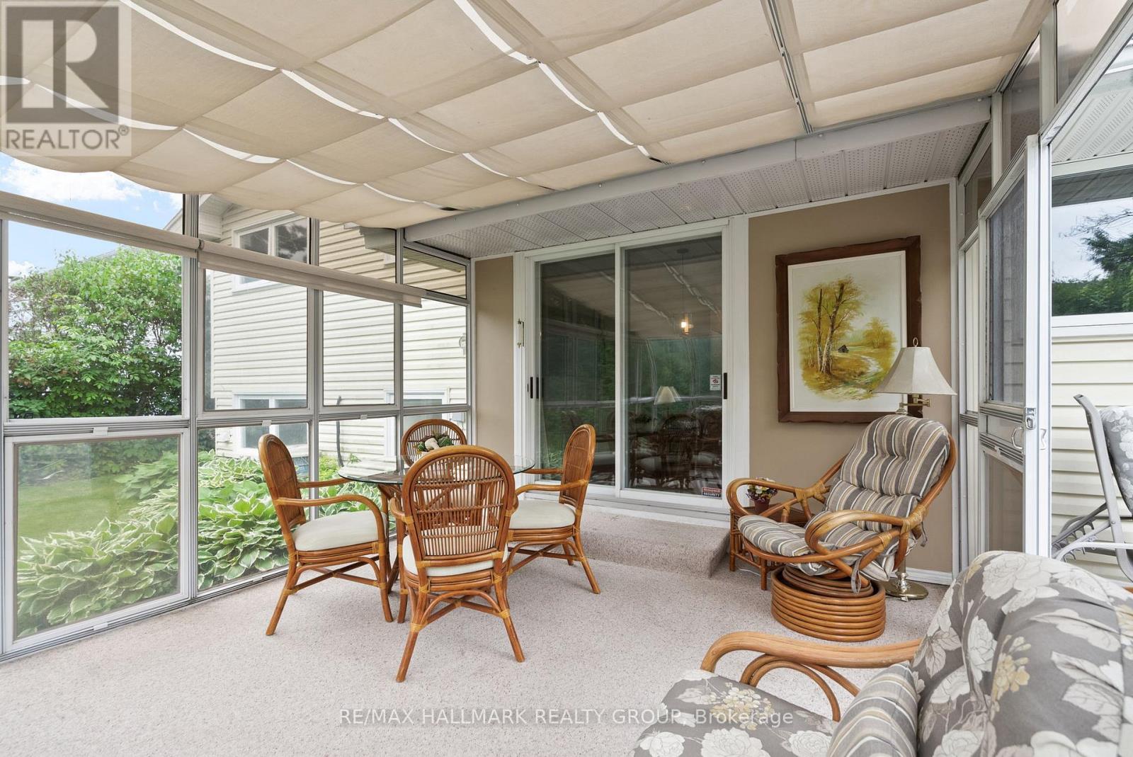 Photo 21 of 2143 Hubbard Crescent, Ottawa ON