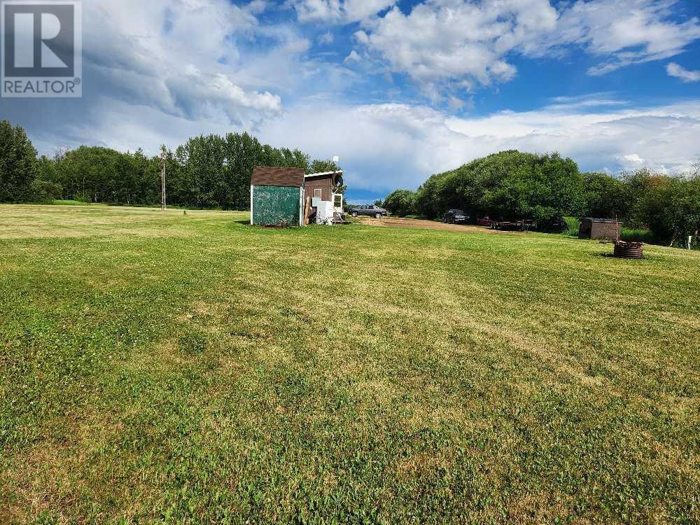 Photo 6 of 1 8 1504 Railway Avenue, Rural Big Lakes County AB