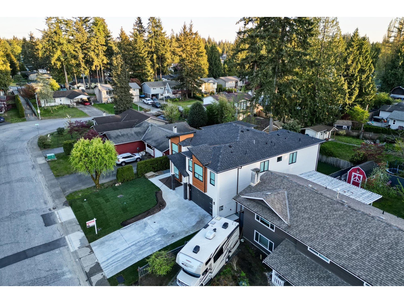 Photo 34 of 20070 46 A Avenue, Langley BC