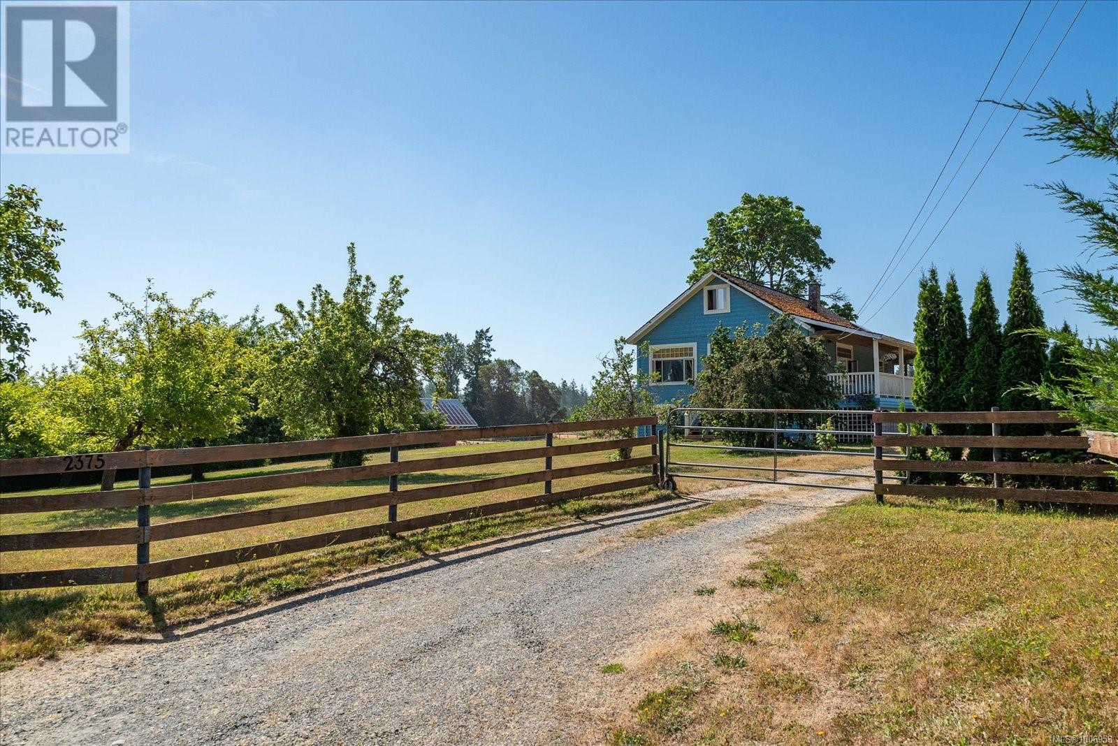 Photo 45 of 2375 Holden Corso Rd, Nanaimo BC