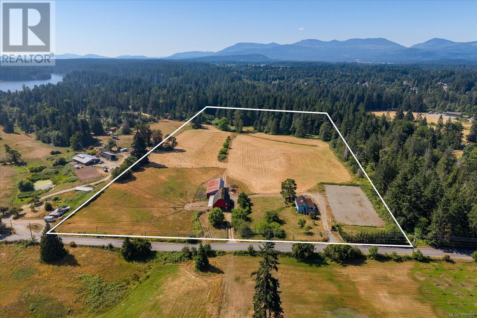 Photo 38 of 2375 Holden Corso Rd, Nanaimo BC