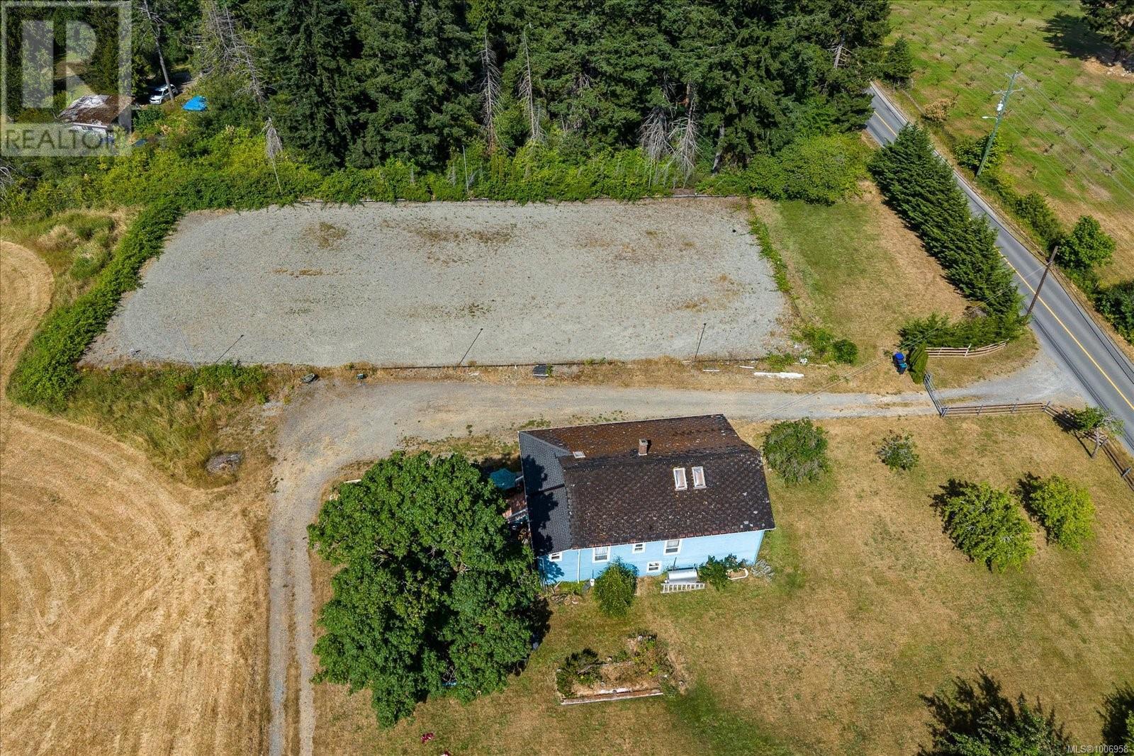 Photo 43 of 2375 Holden Corso Rd, Nanaimo BC