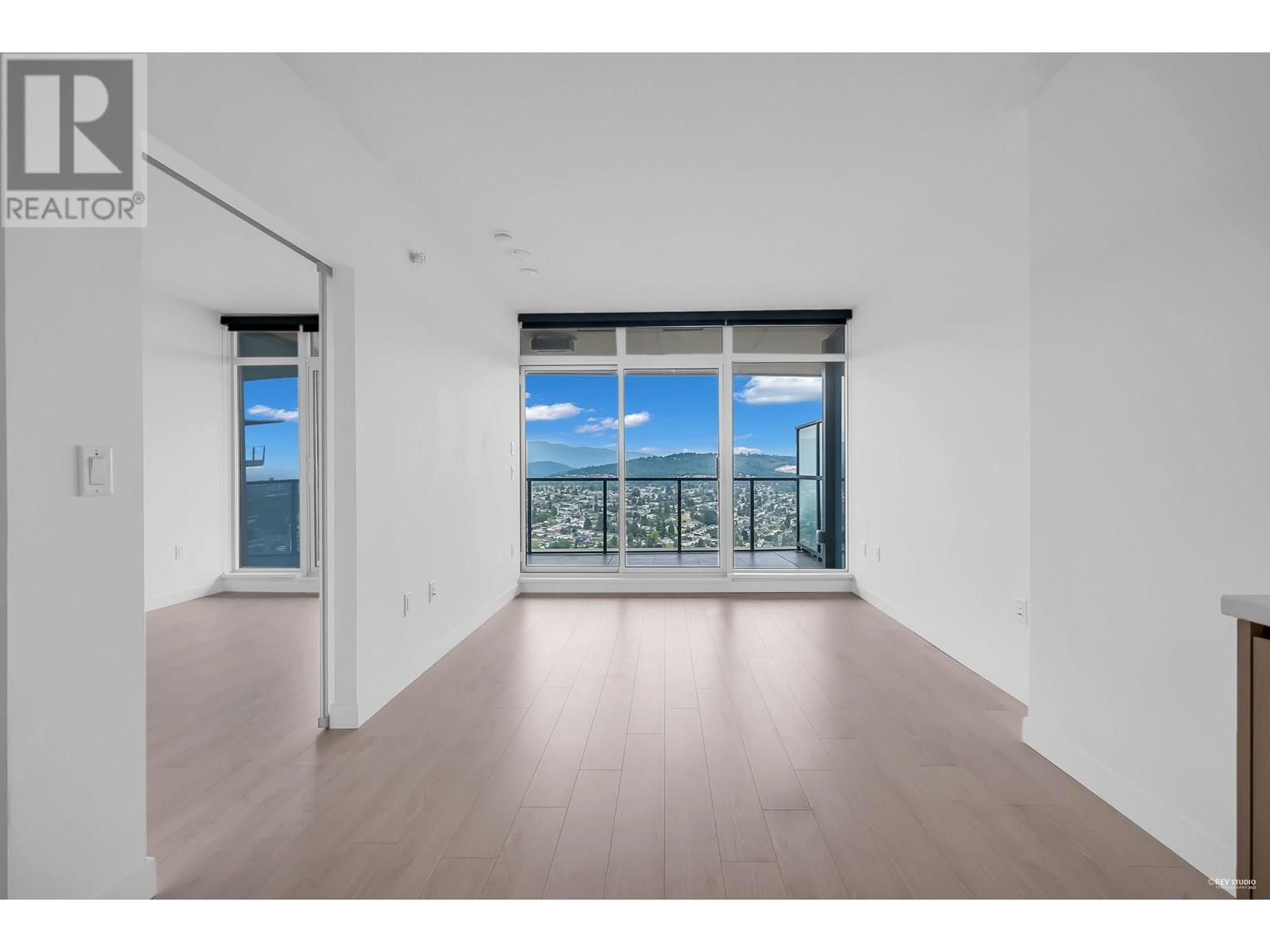 Photo 19 of 4504 4880 Lougheed Highway, Burnaby BC