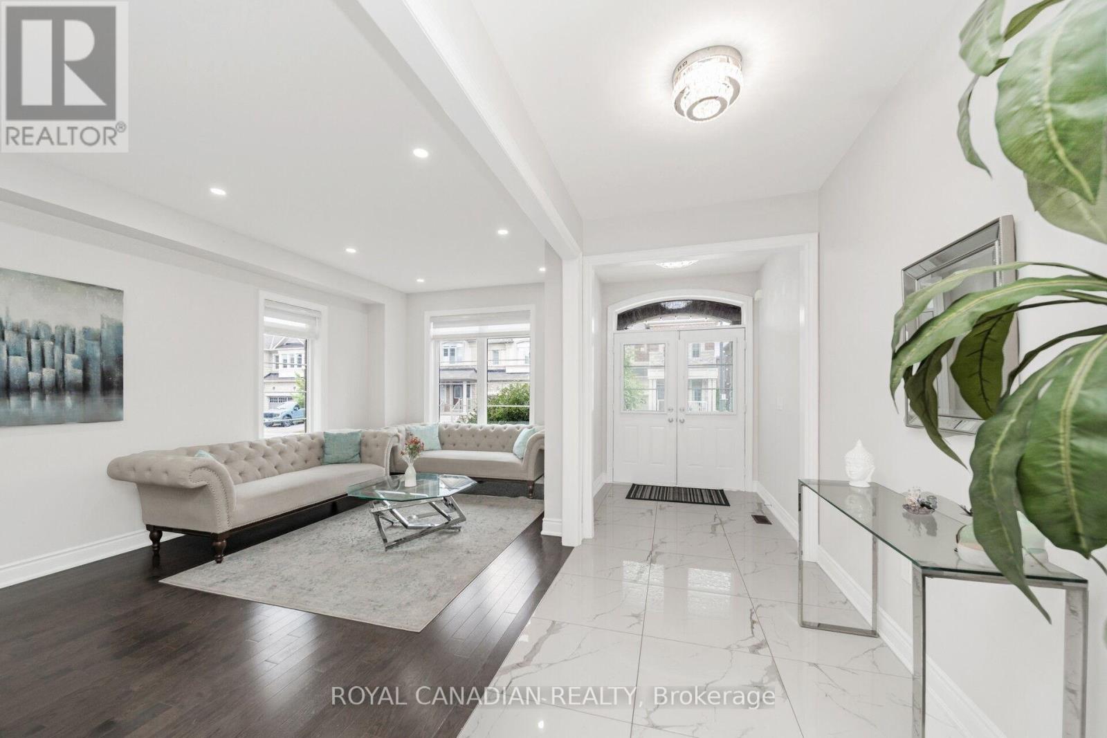 Photo 24 of 1531 Mendelson Heights, Milton ON