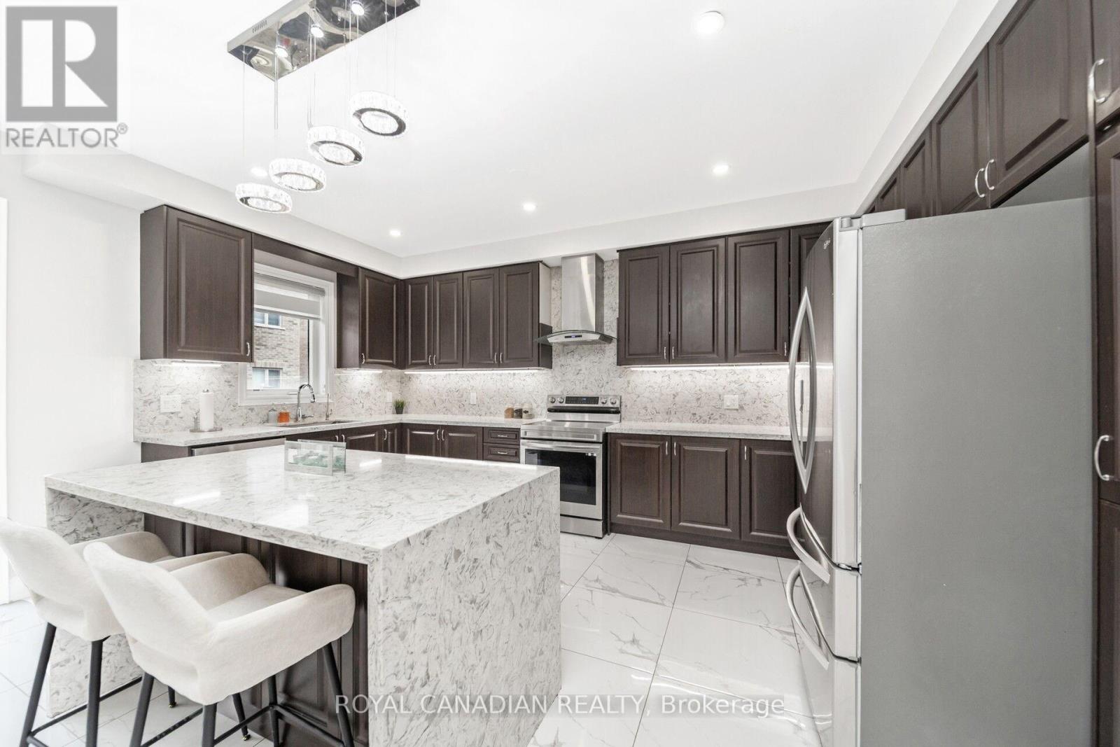 Photo 50 of 1531 Mendelson Heights, Milton ON