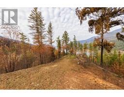 8767 Holding Road, Chase, BC V0E1M0 Photo 16