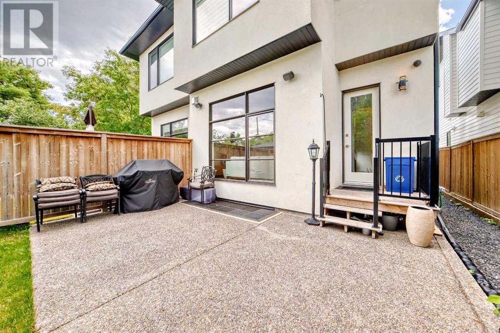 Single Family House for Sale in   Avenue NW Banff Trail Calgary 