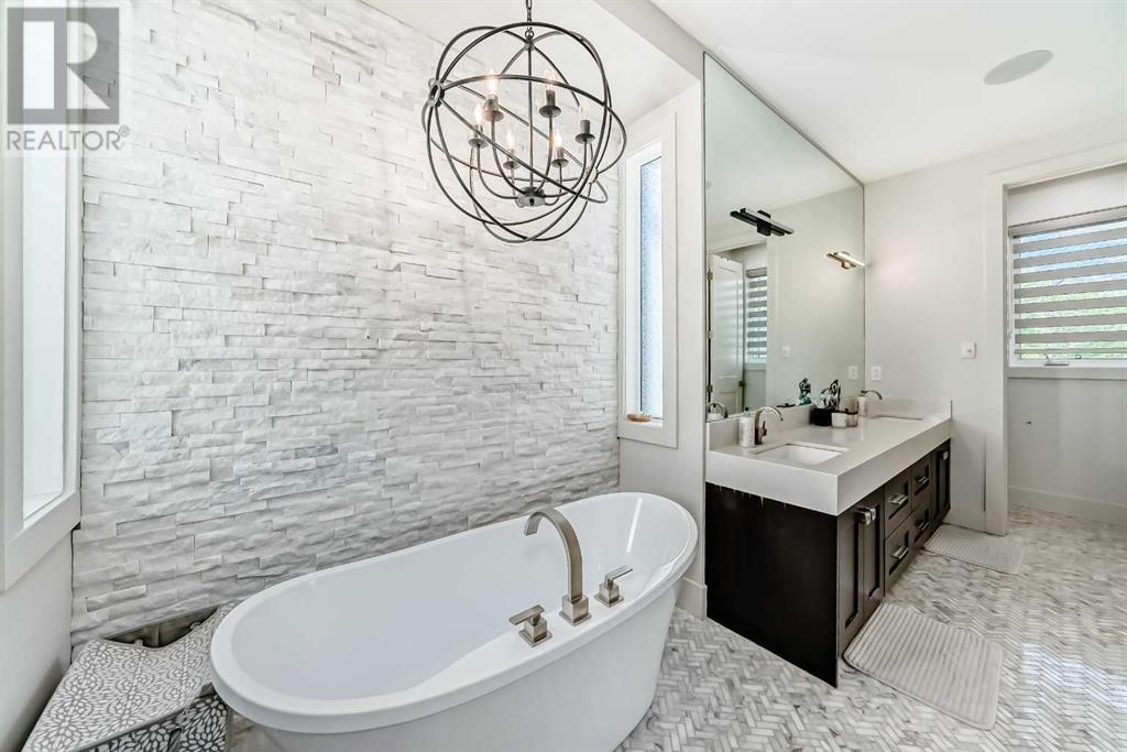 Single Family House for Sale in   Avenue NW Banff Trail Calgary 