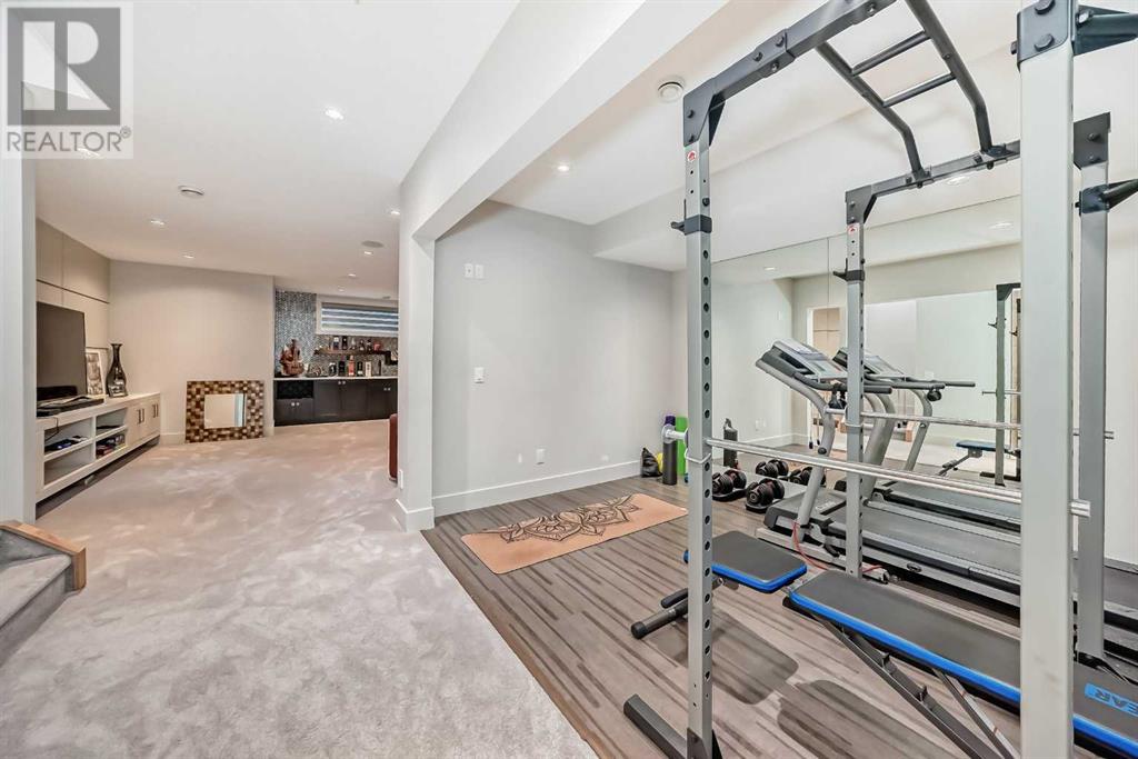 Single Family House for Sale in   Avenue NW Banff Trail Calgary 