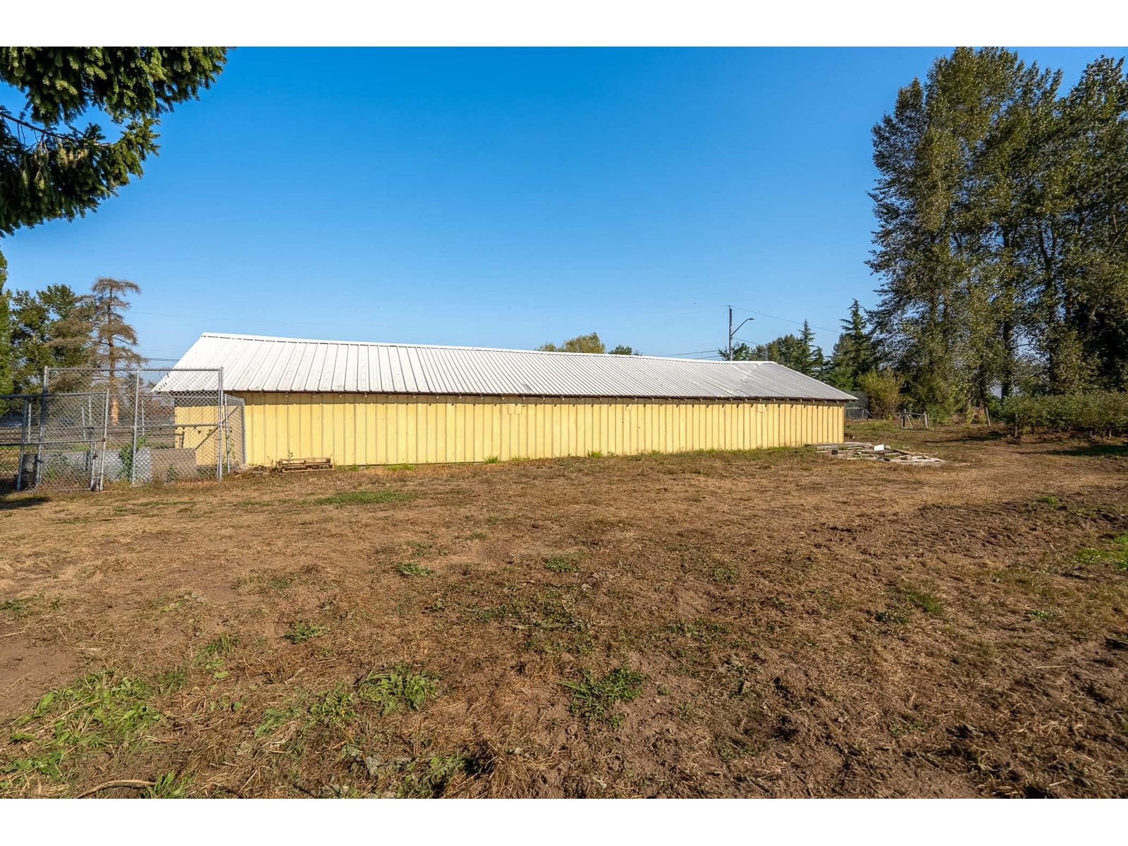 Photo 18 of 2034 Bradner Road, Abbotsford BC