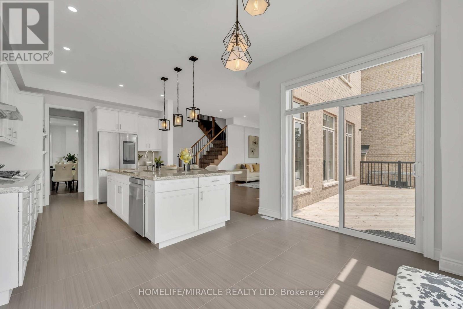 Photo 19 of 273 Forest Creek Drive, Kitchener ON