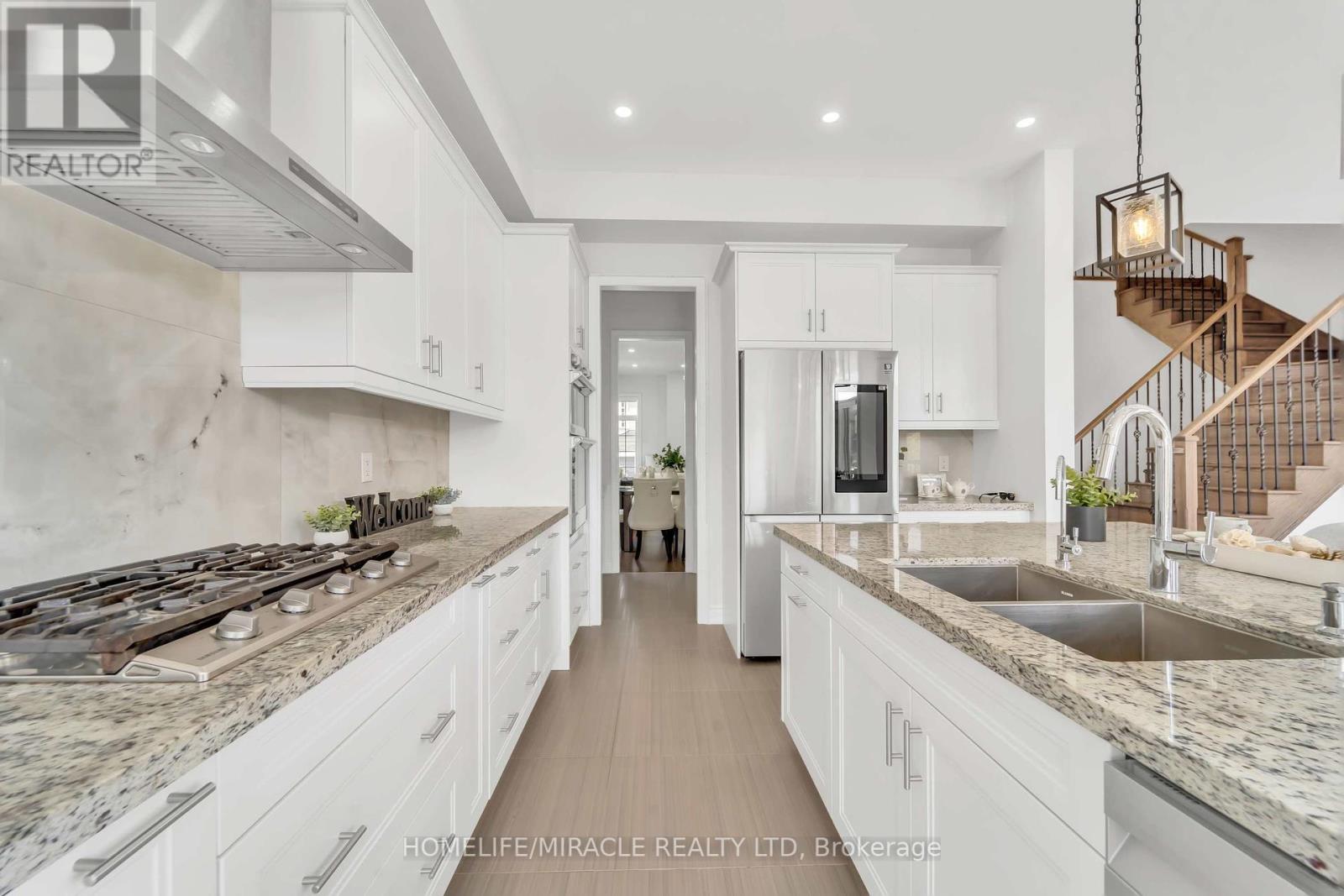 Photo 28 of 273 Forest Creek Drive, Kitchener ON