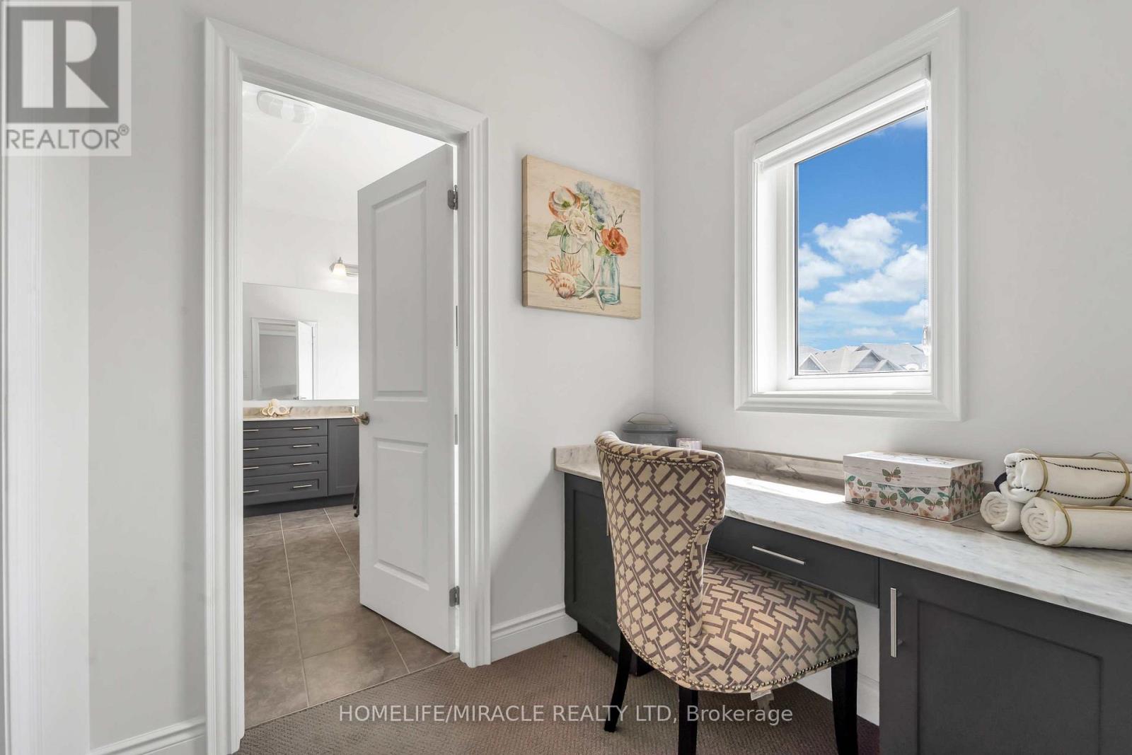 Photo 31 of 273 Forest Creek Drive, Kitchener ON