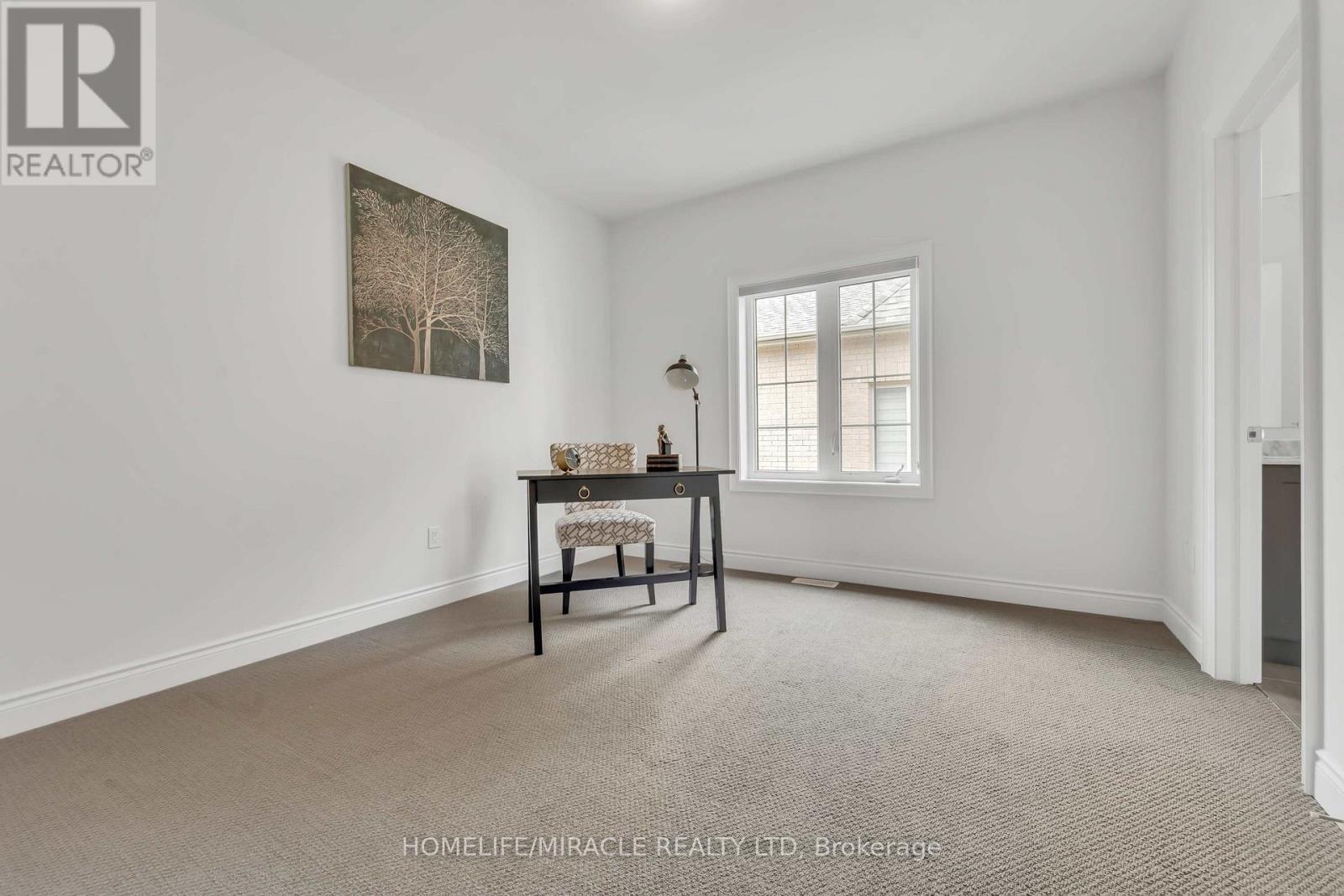 Photo 21 of 273 Forest Creek Drive, Kitchener ON