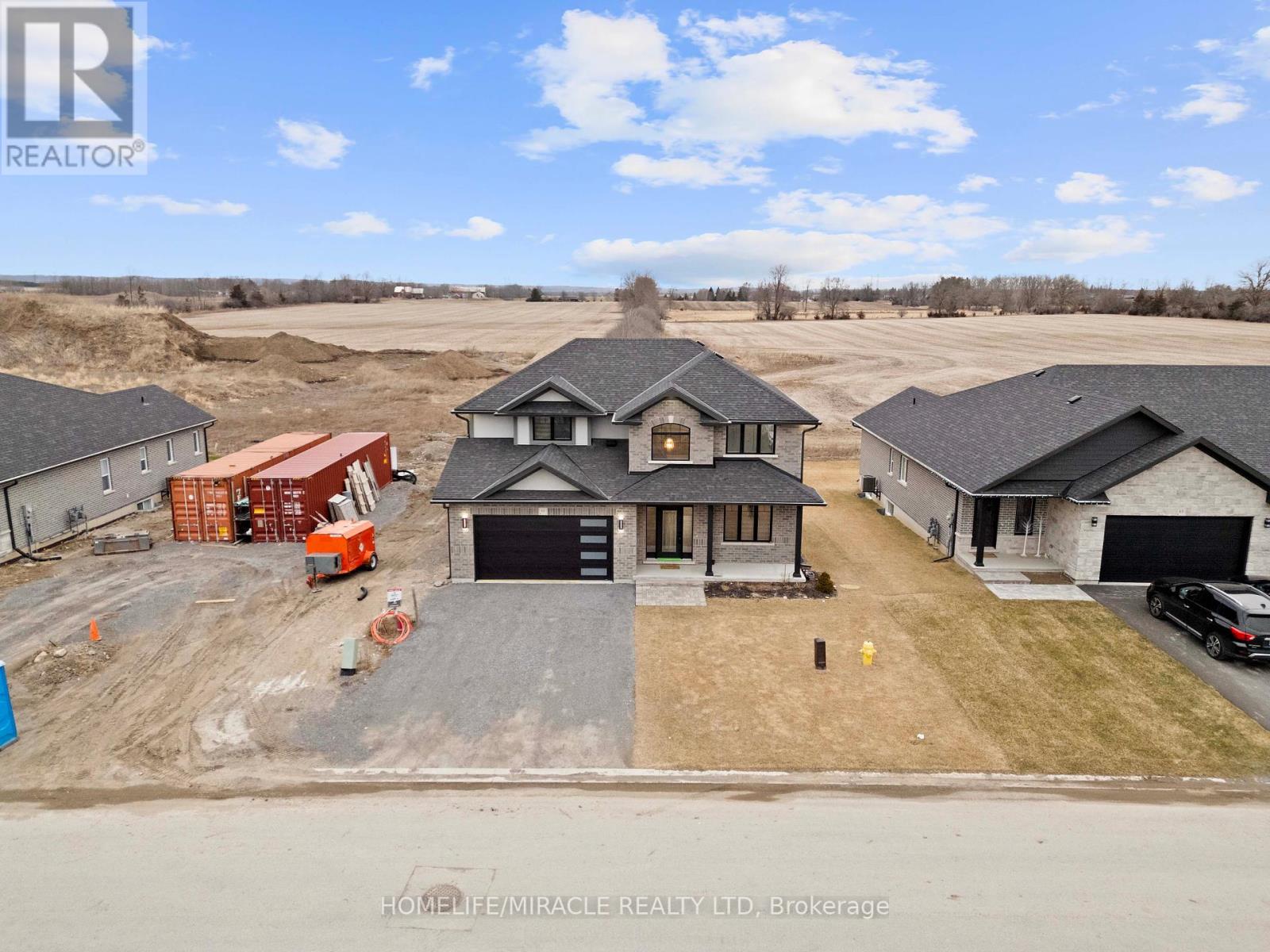 Photo 47 of 61 Raycroft Drive, Belleville ON
