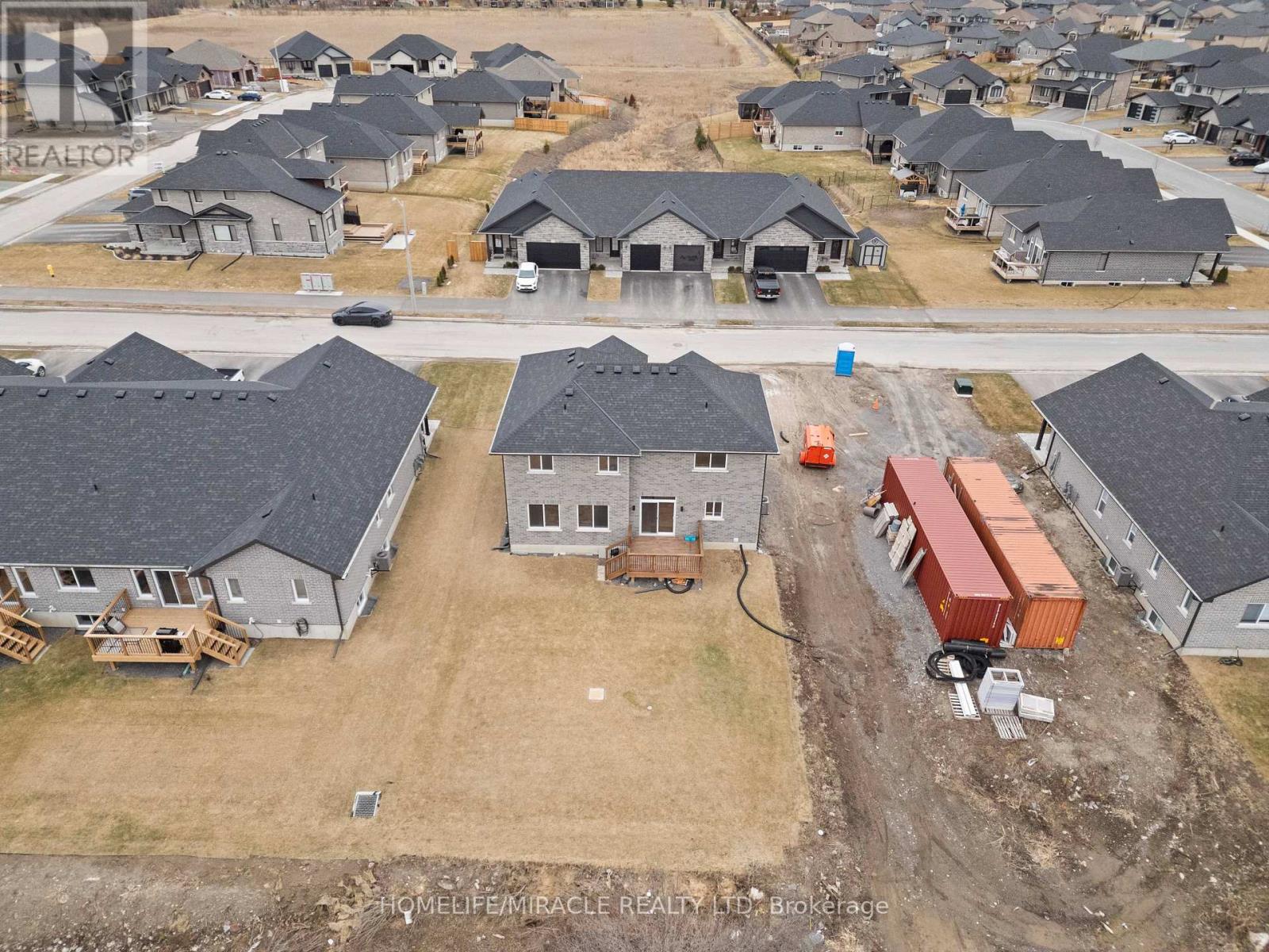 Photo 49 of 61 Raycroft Drive, Belleville ON