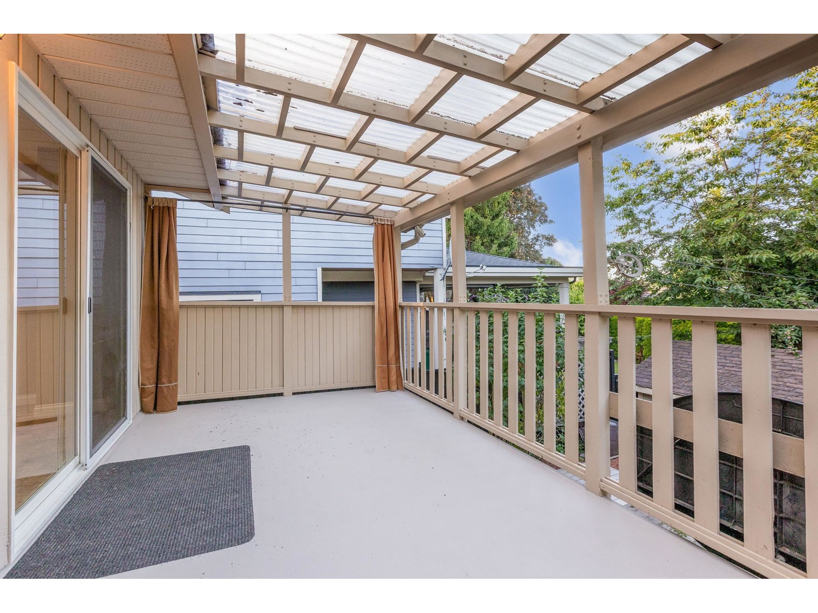 Photo 27 of 1550 Kent Street, White Rock BC